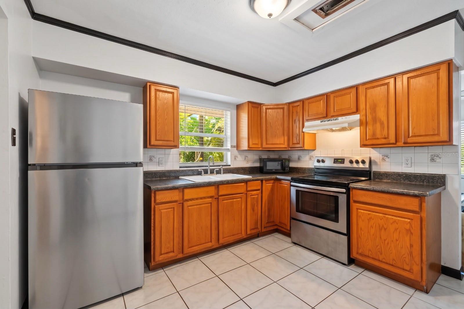 1803 E BOUGAINVILLEA AVE — photo 16