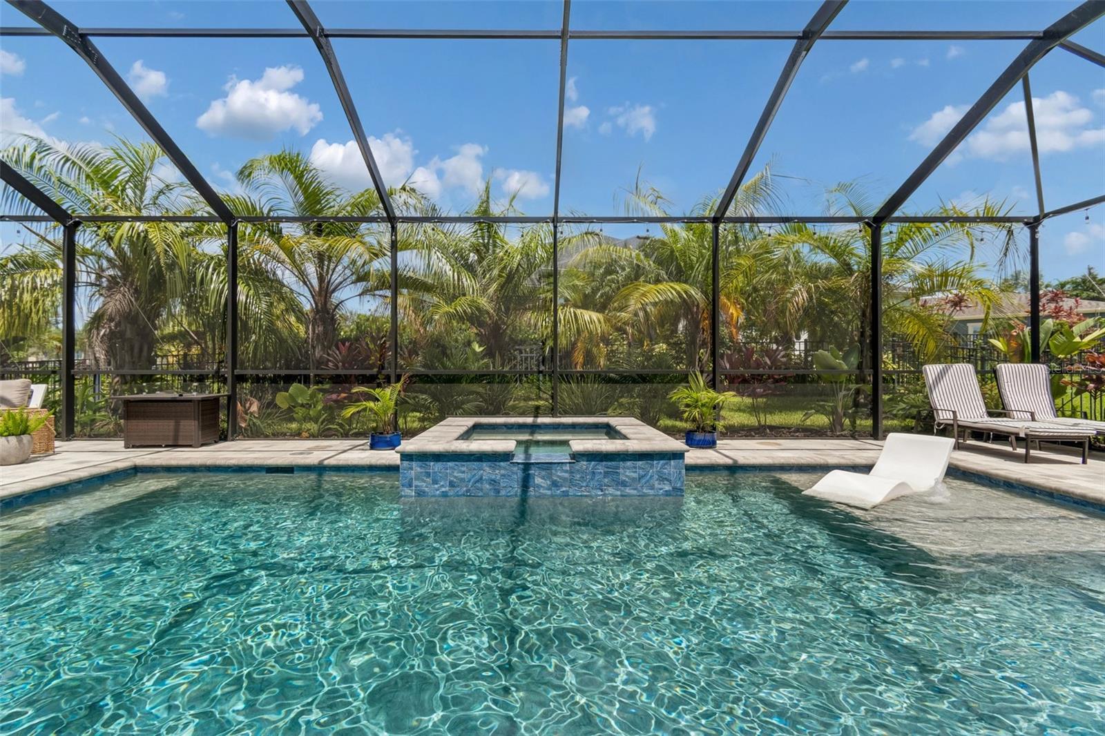 6323 HAVENSPORT DR — photo 3