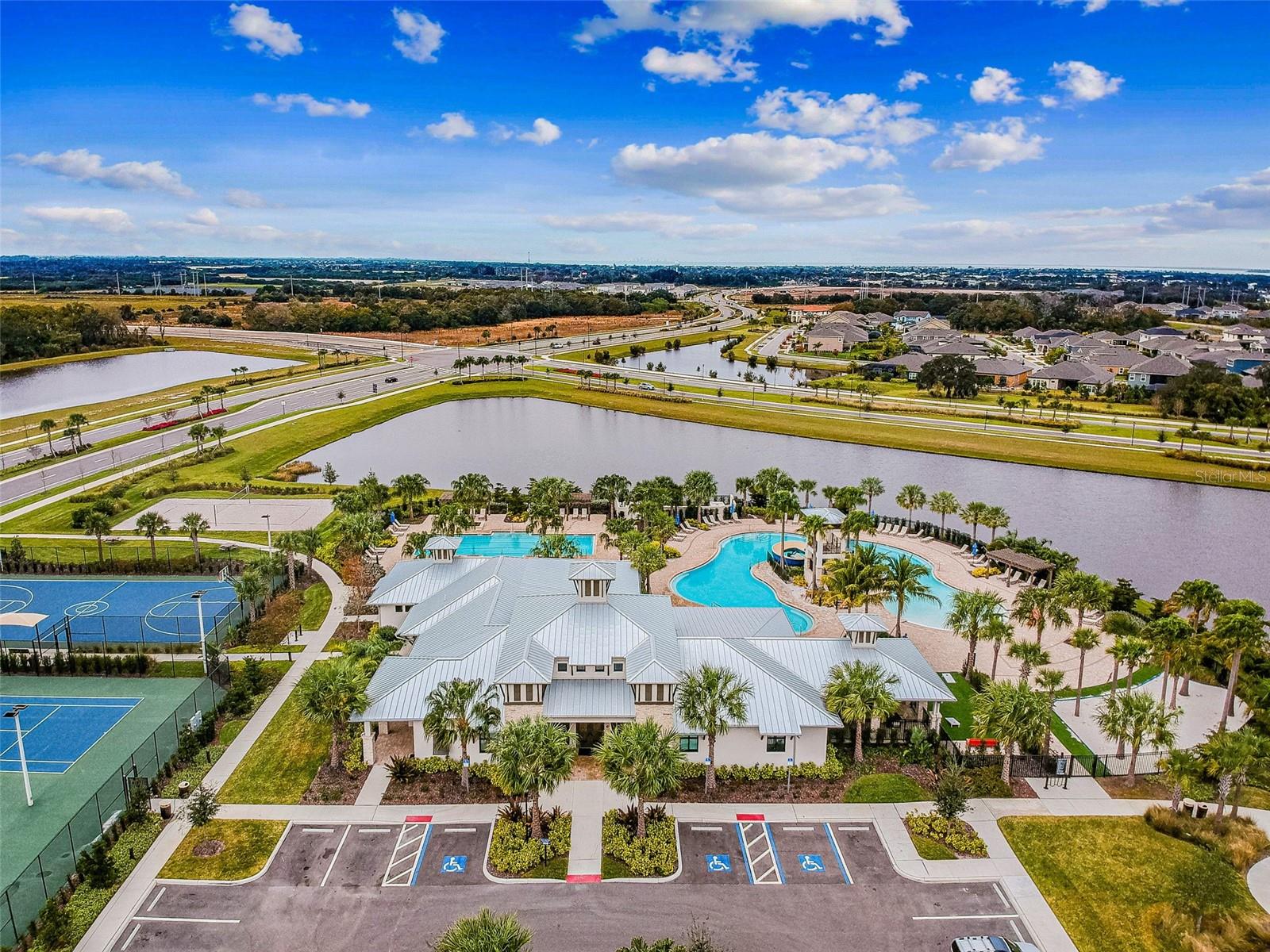 6323 HAVENSPORT DR — photo 95