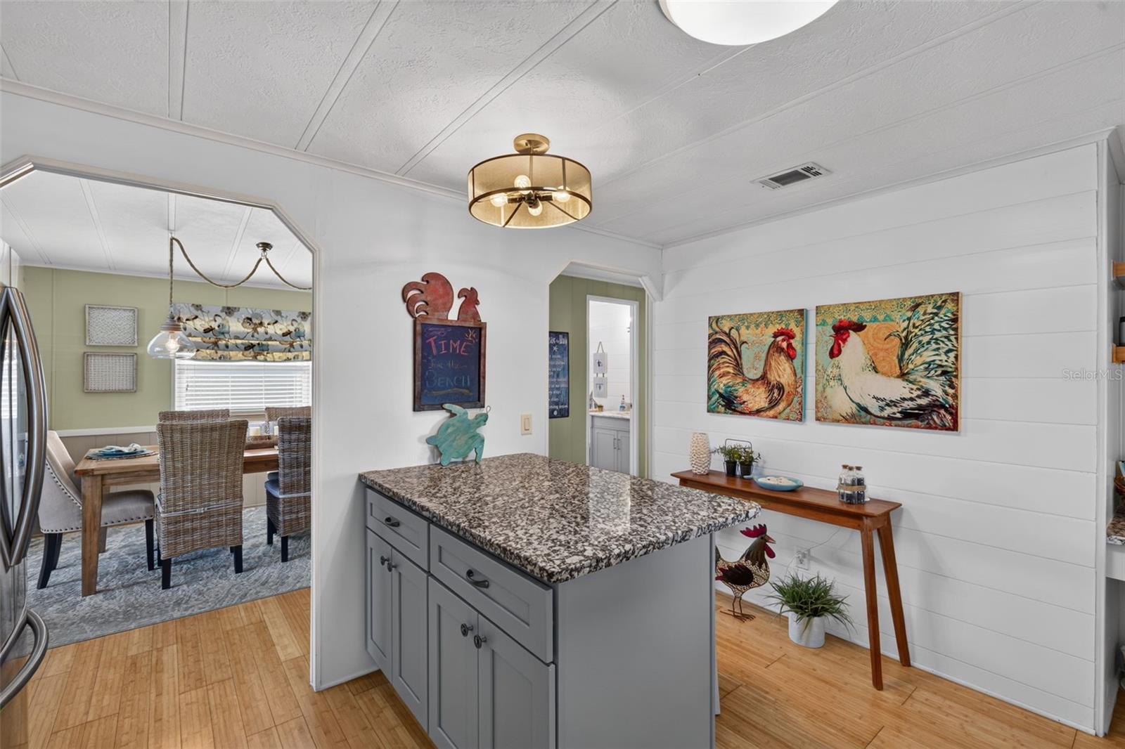 46 N EASTER ISLAND CIR — photo 5