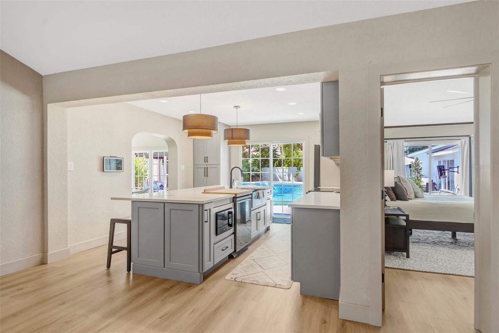 3819 W SAN MIGUEL ST — photo 20