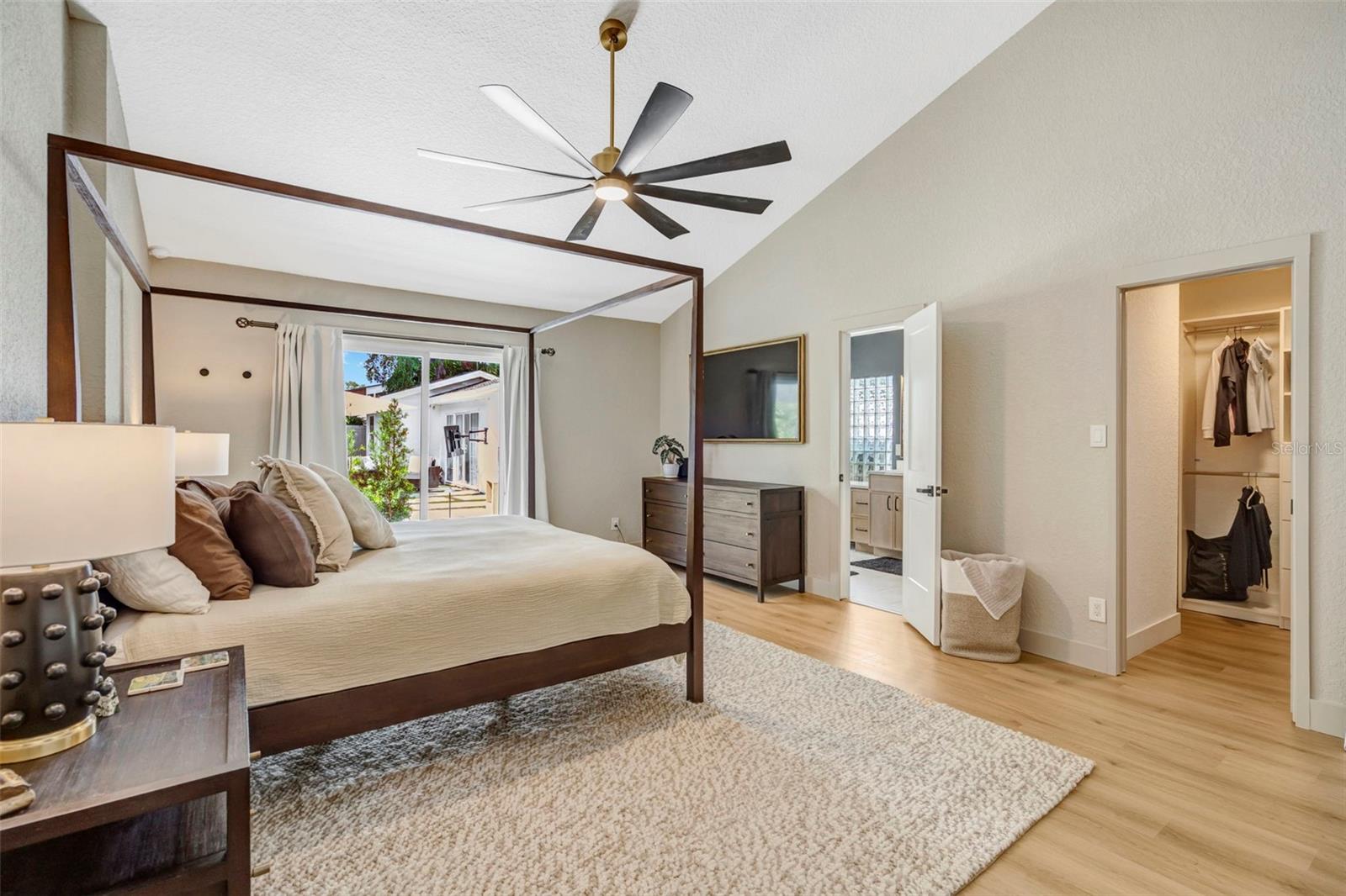 3819 W SAN MIGUEL ST — photo 37