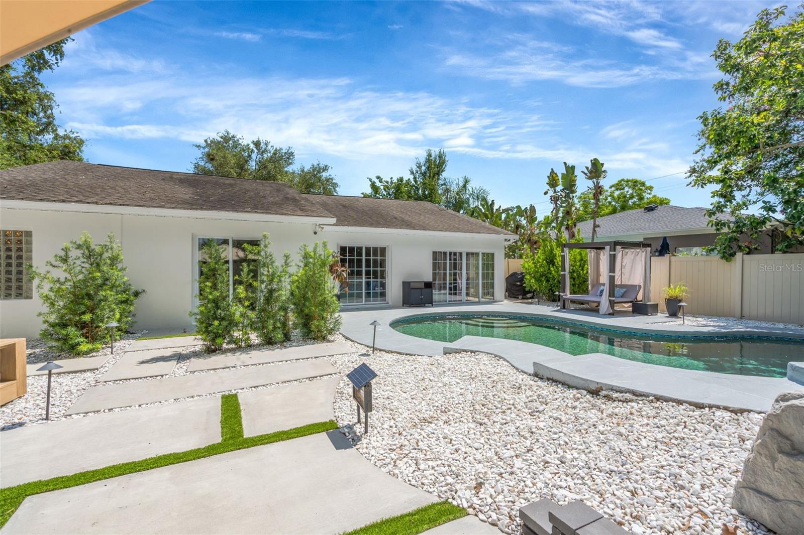 3819 W SAN MIGUEL ST — photo 9