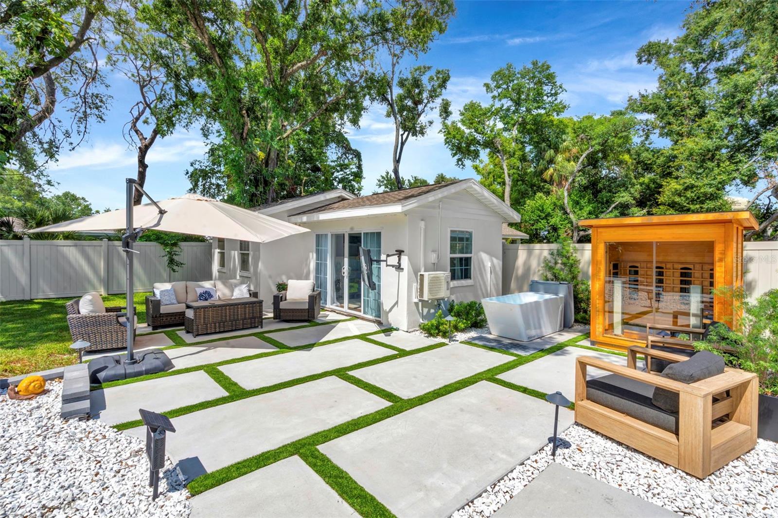 3819 W SAN MIGUEL ST — photo 8