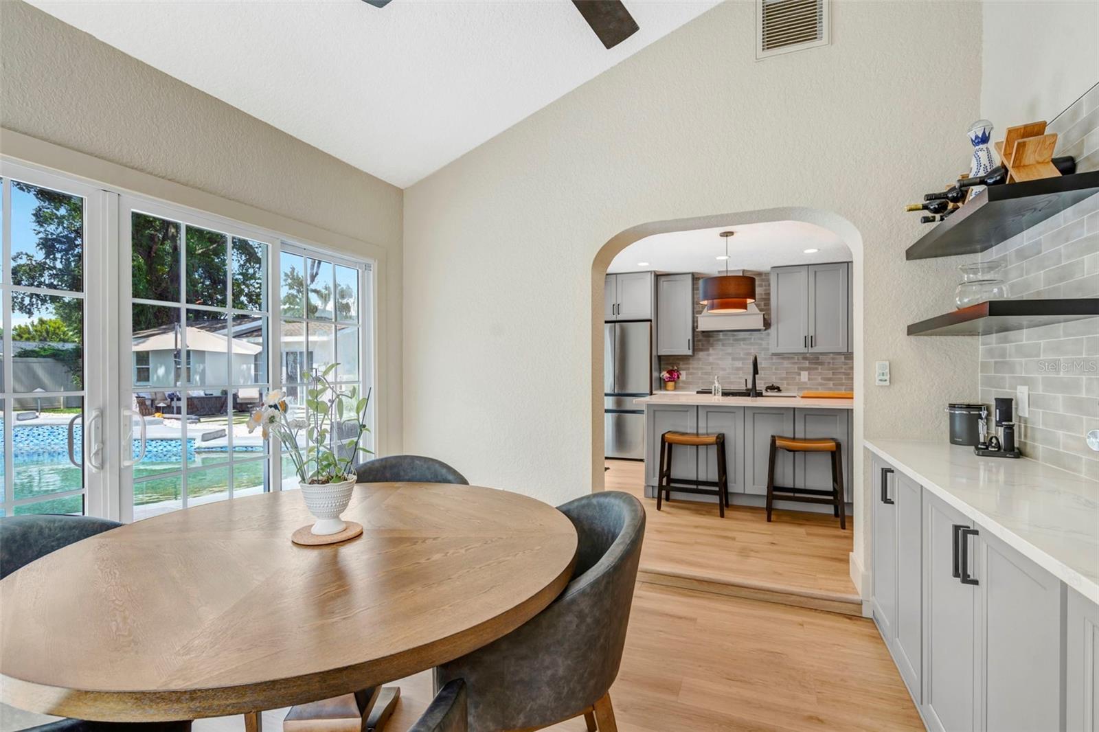 3819 W SAN MIGUEL ST — photo 27