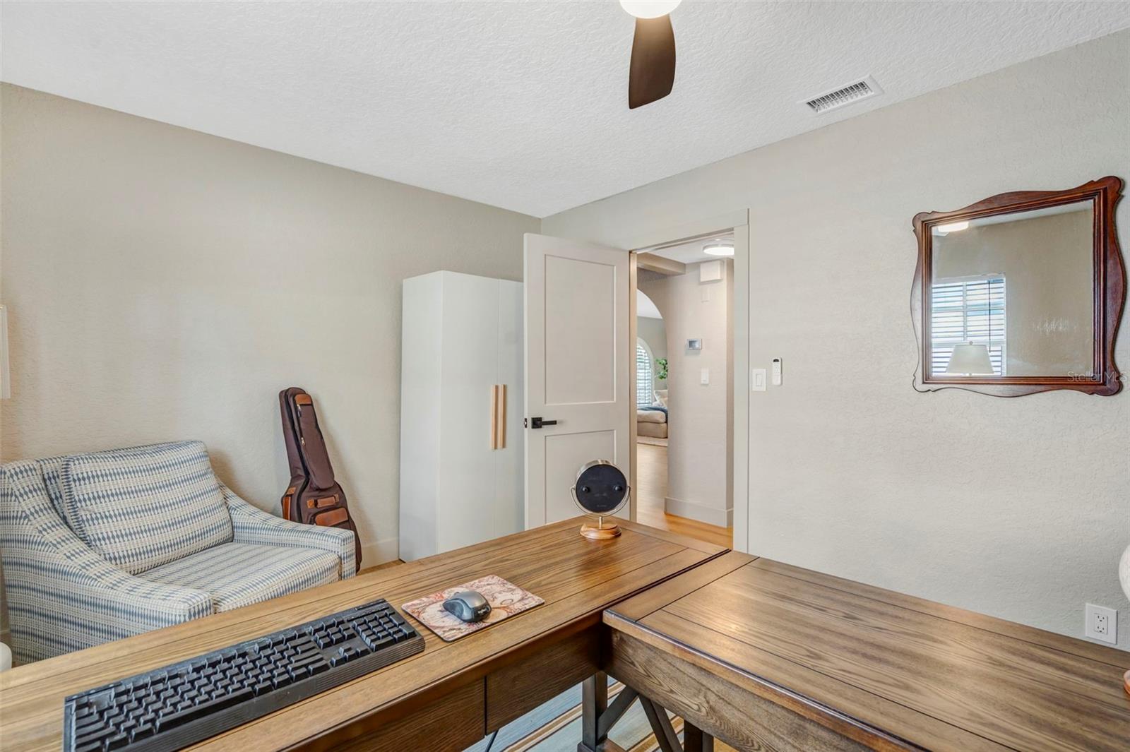 3819 W SAN MIGUEL ST — photo 36