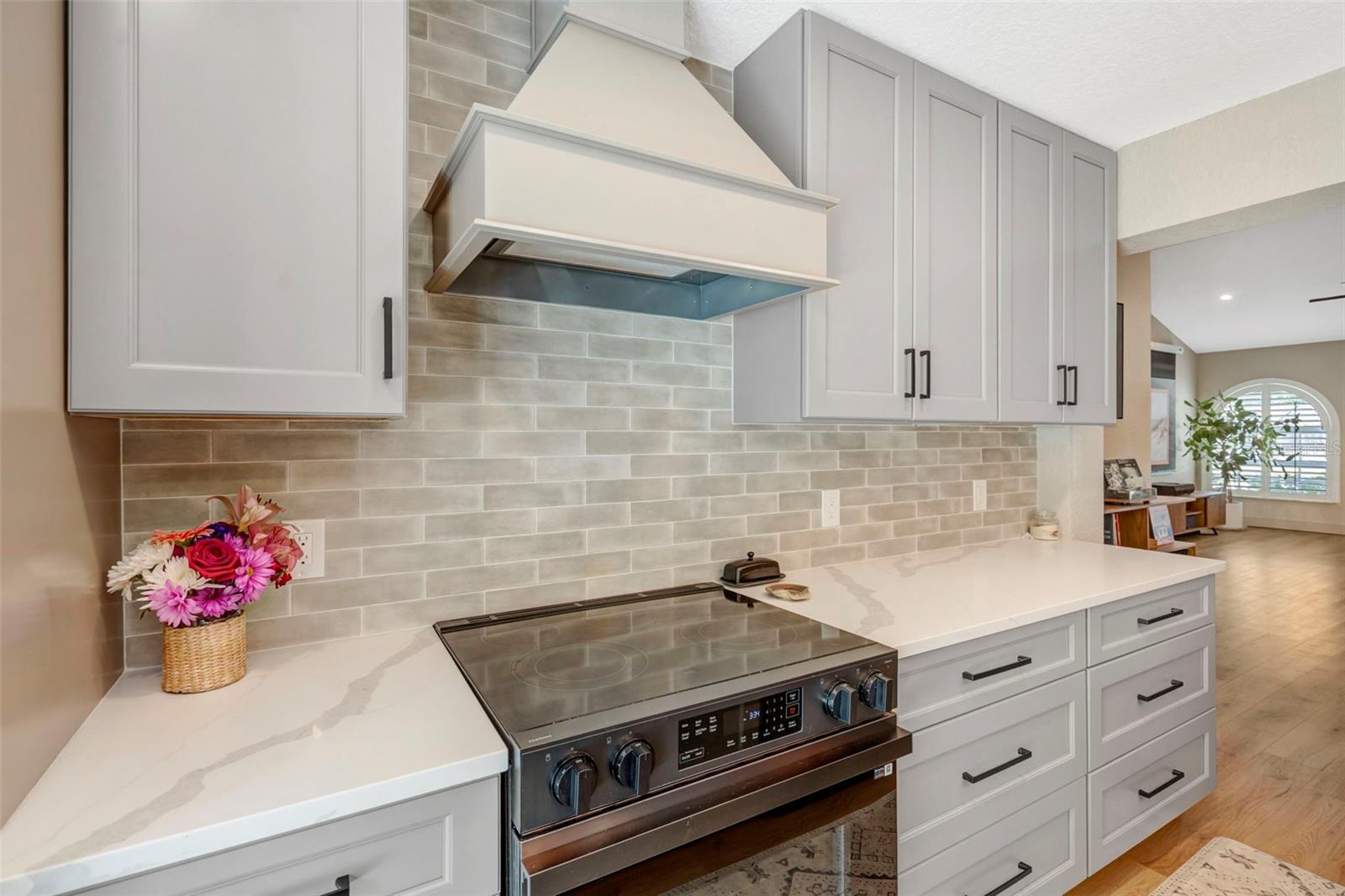 3819 W SAN MIGUEL ST — photo 22