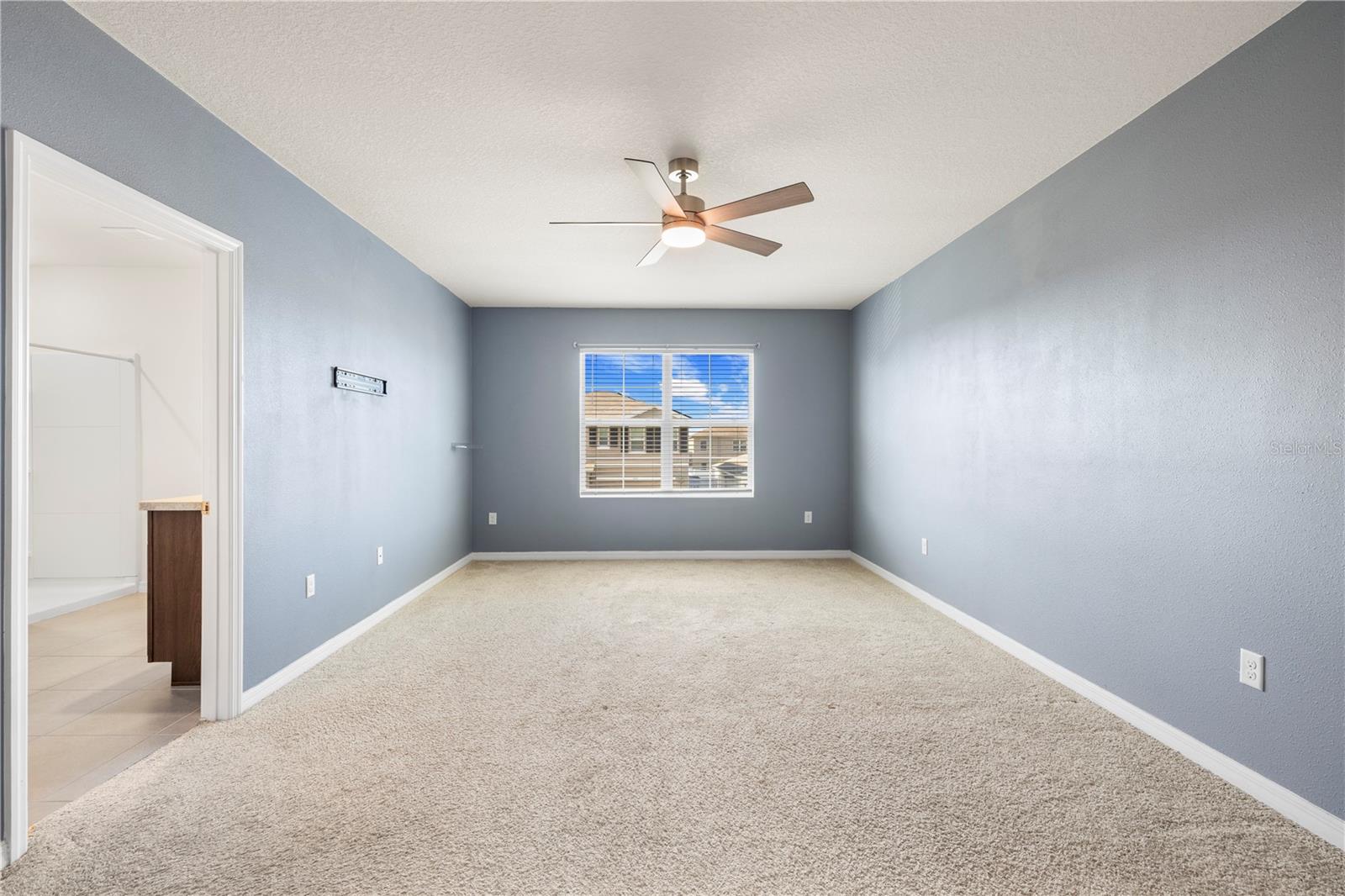10212 GOLDEN LIGHT CT — photo 10