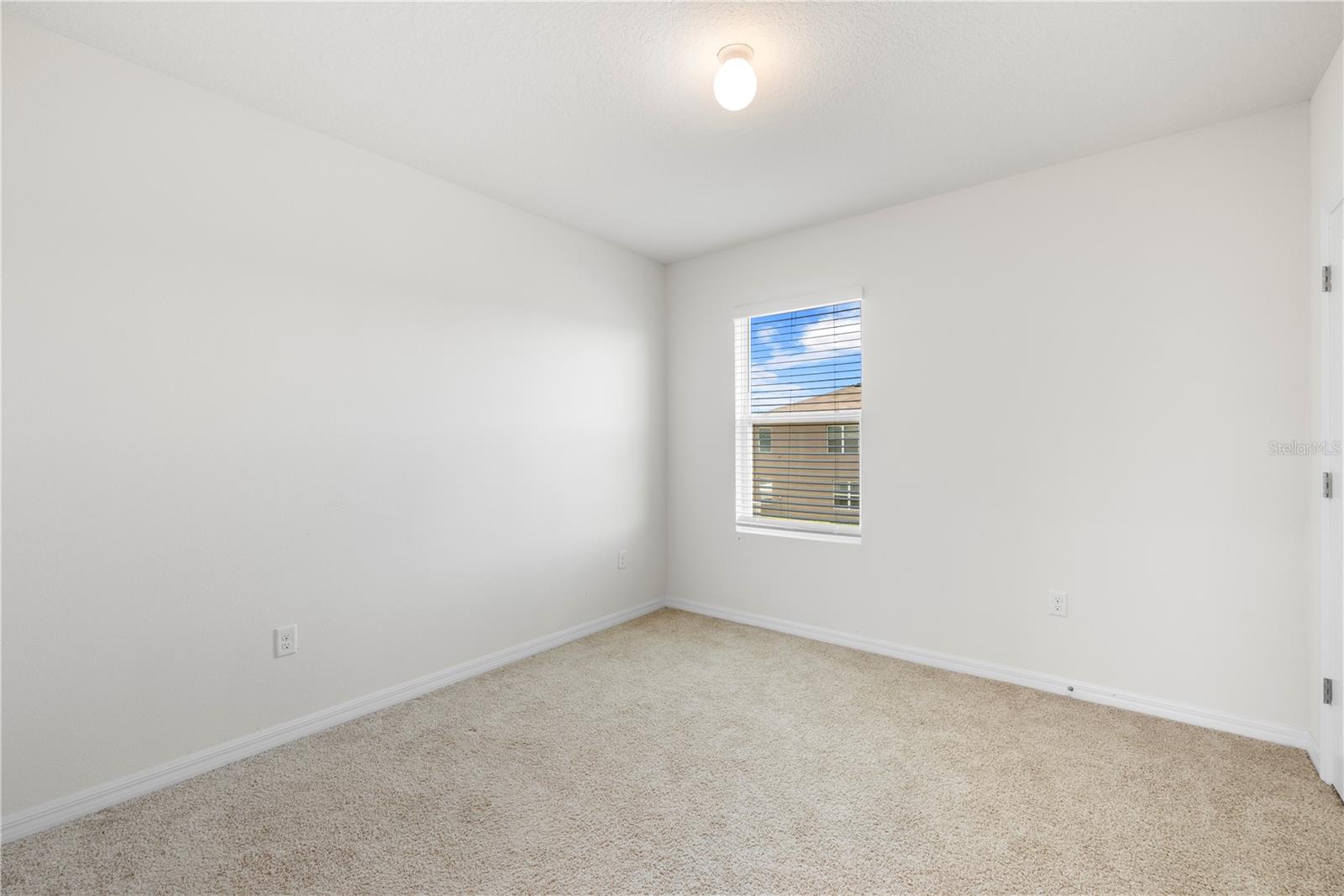 10212 GOLDEN LIGHT CT — photo 28