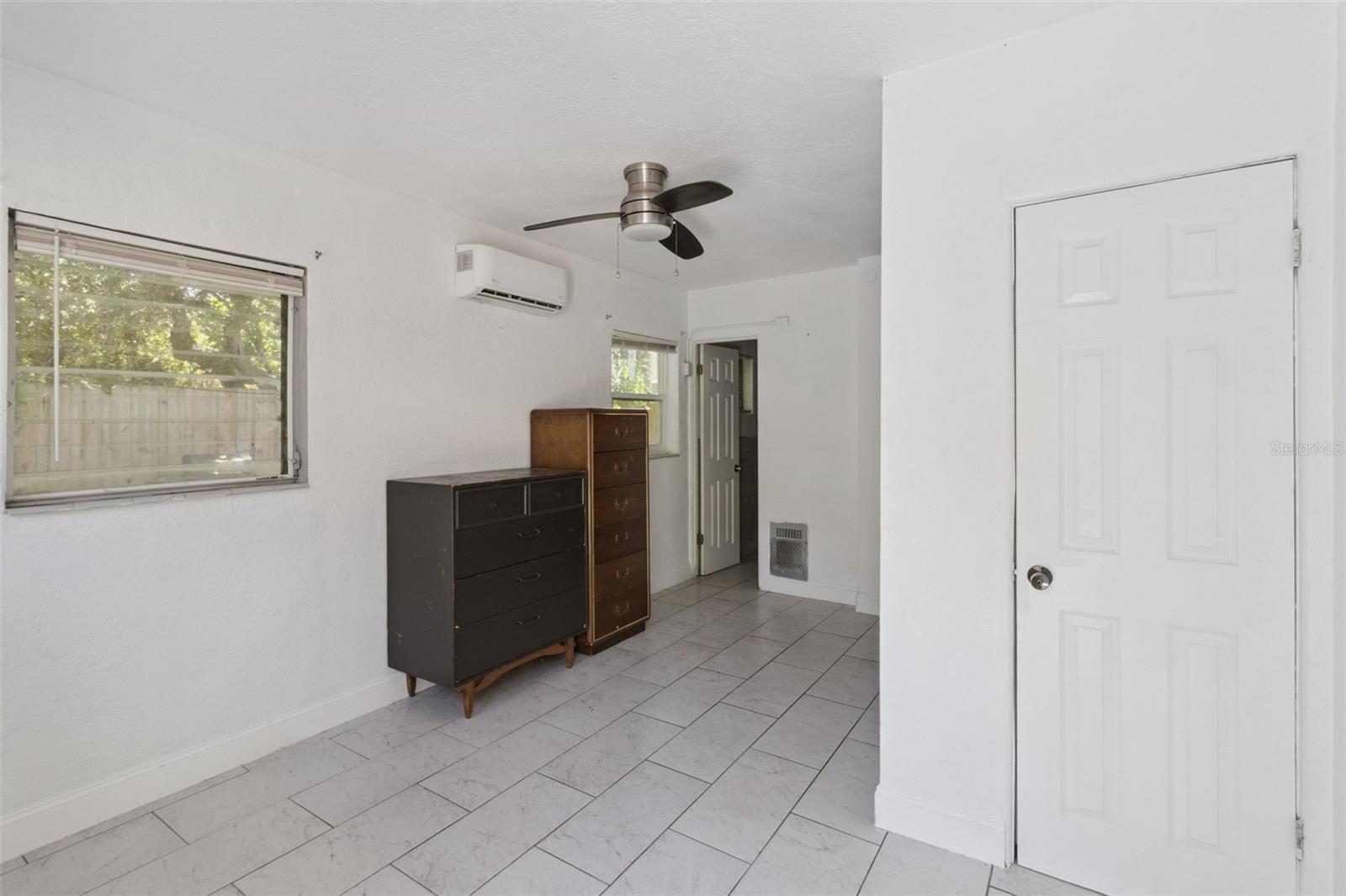 1743 YALE ST S — photo 20