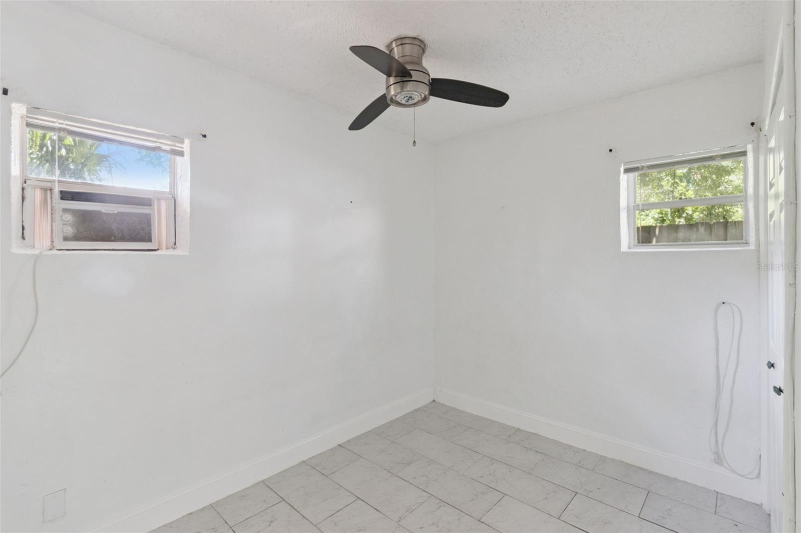 1743 YALE ST S — photo 24