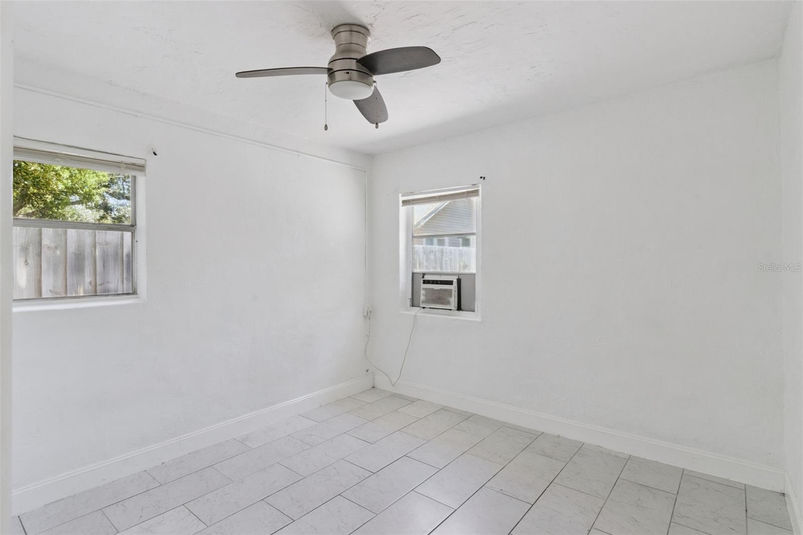 1743 YALE ST S — photo 30