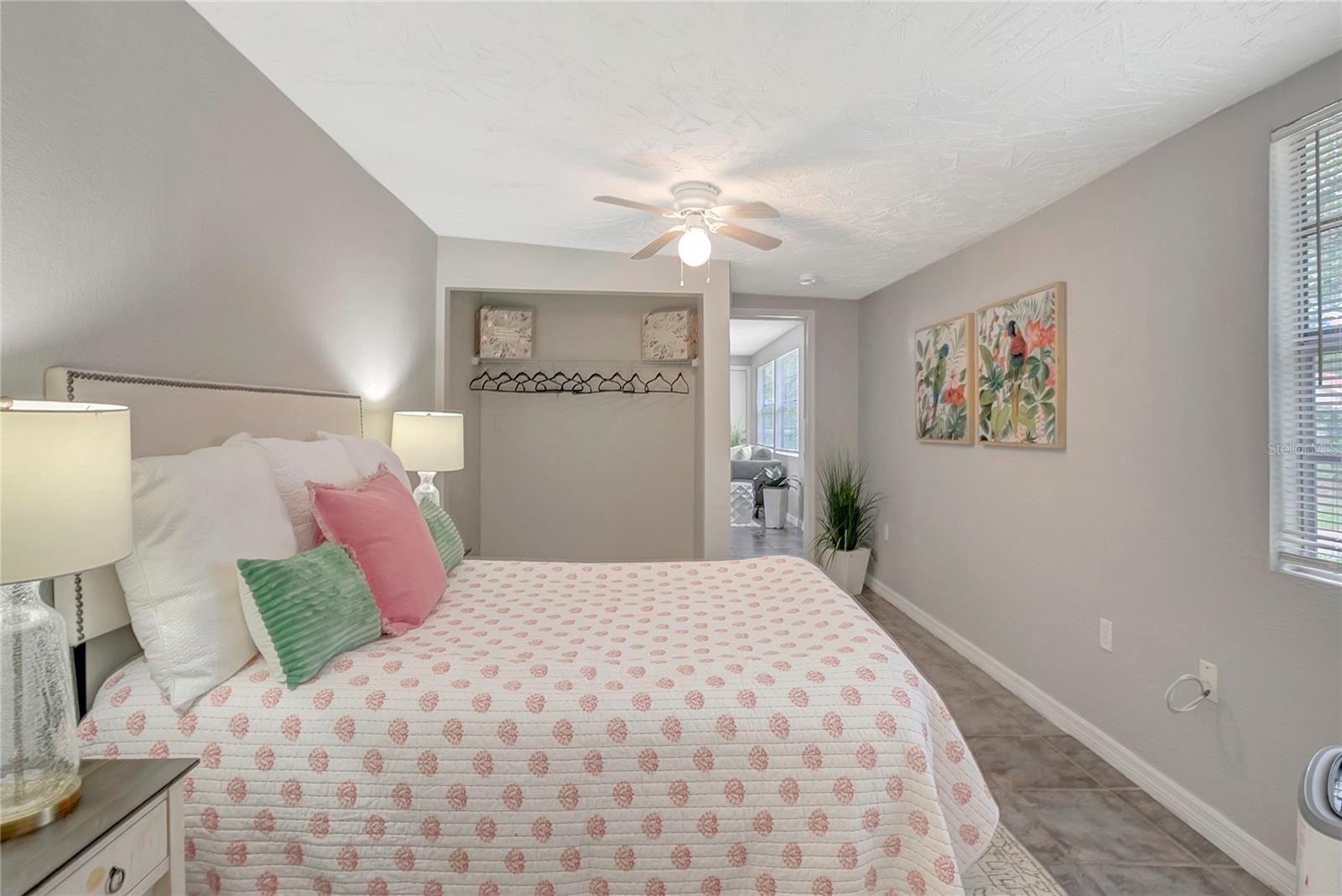 3908 E HANNA AVE — photo 21