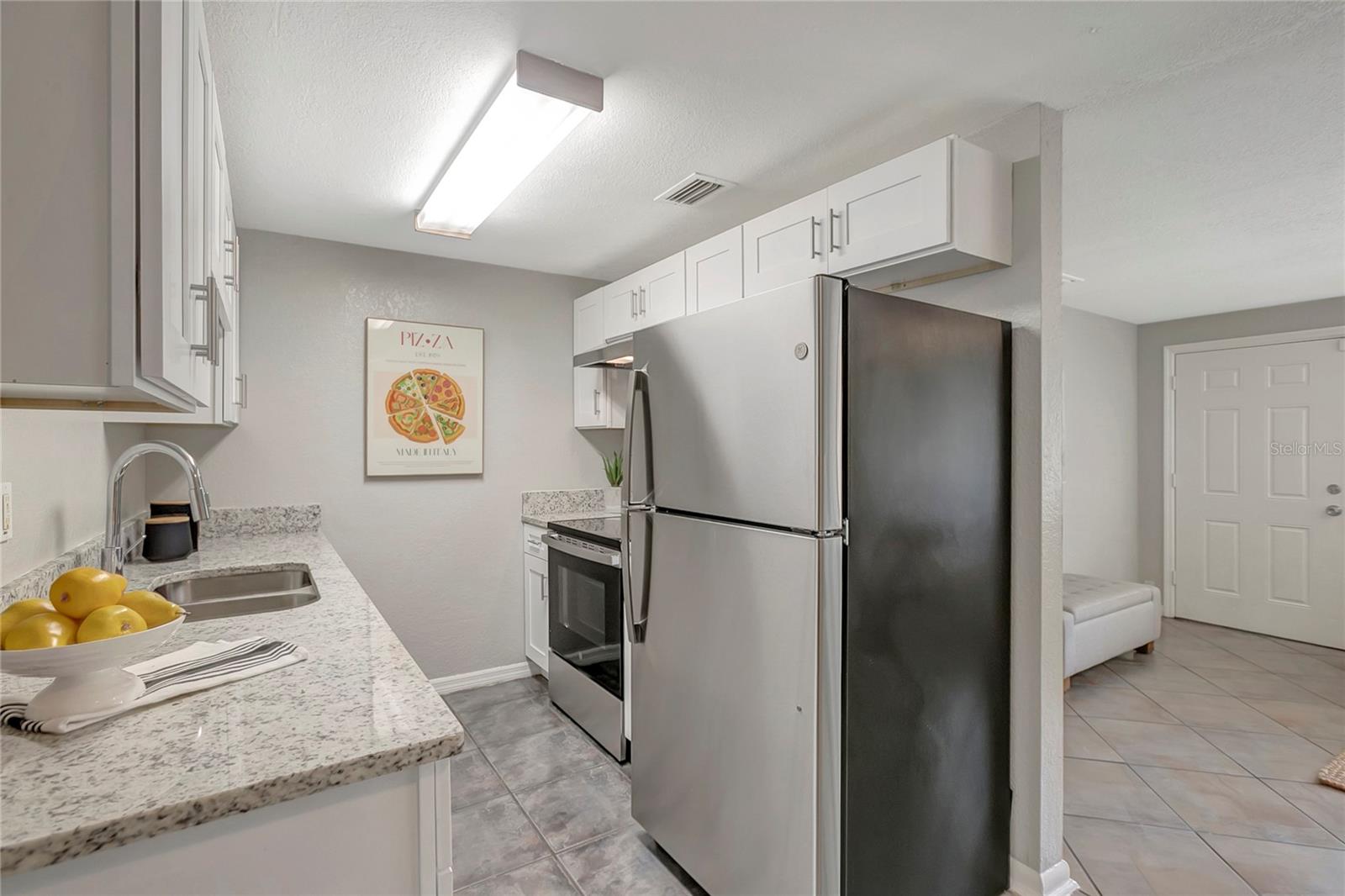 3908 E HANNA AVE — photo 10