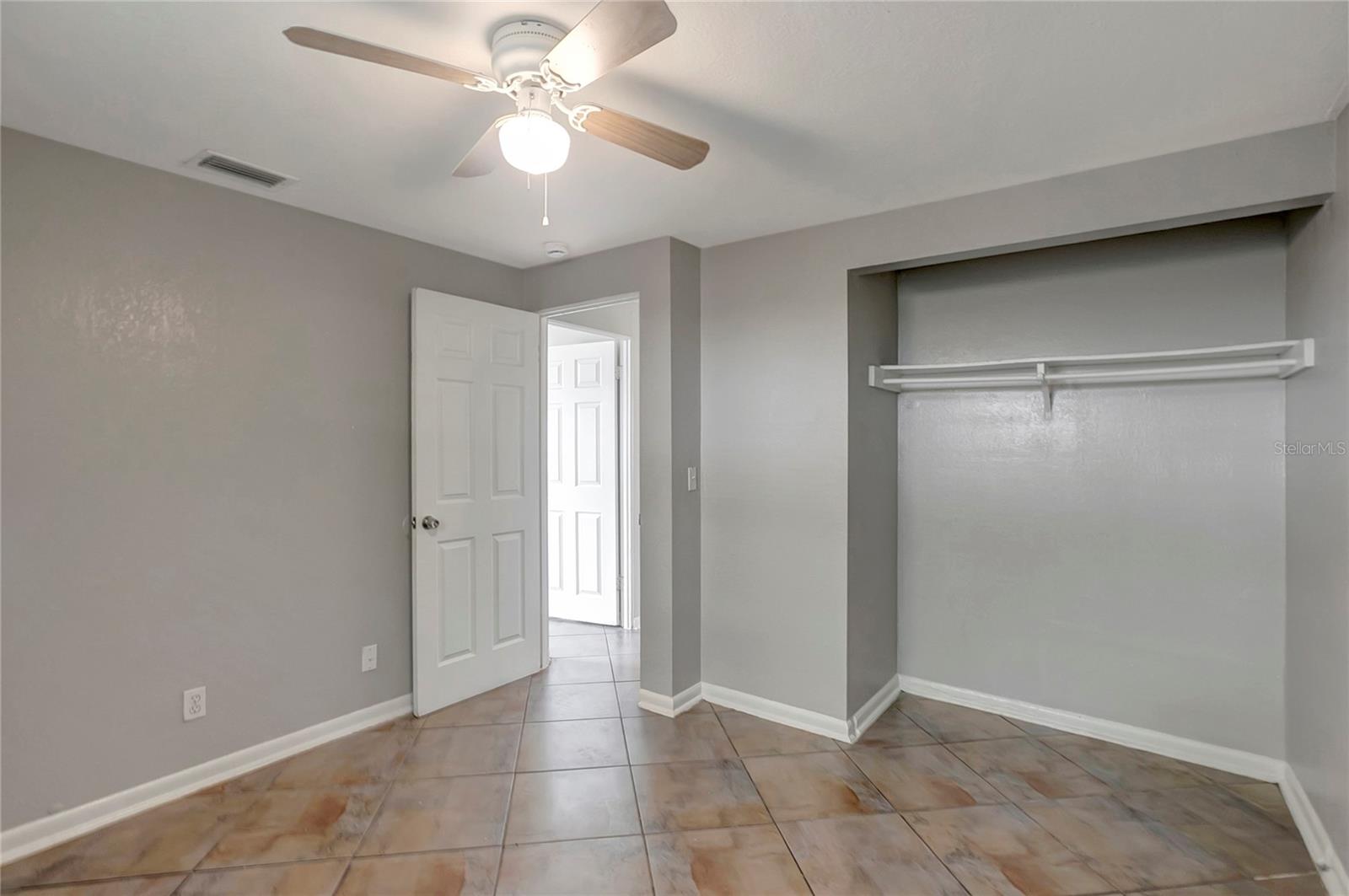 3908 E HANNA AVE — photo 35