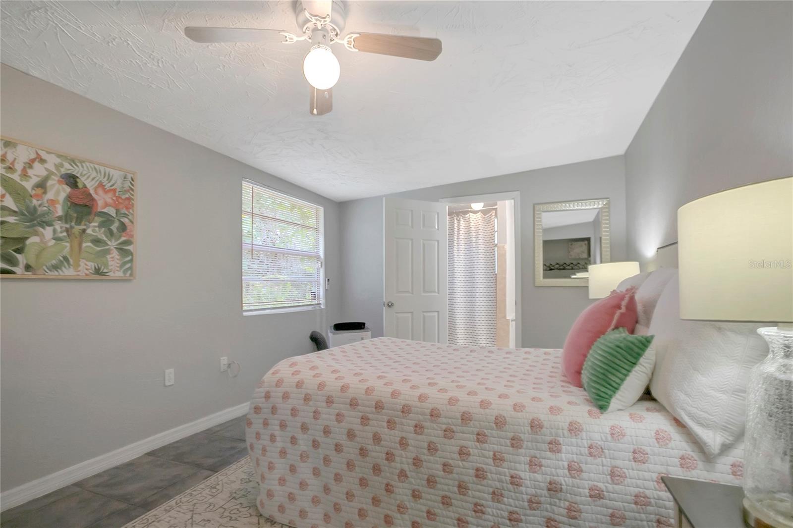 3908 E HANNA AVE — photo 20