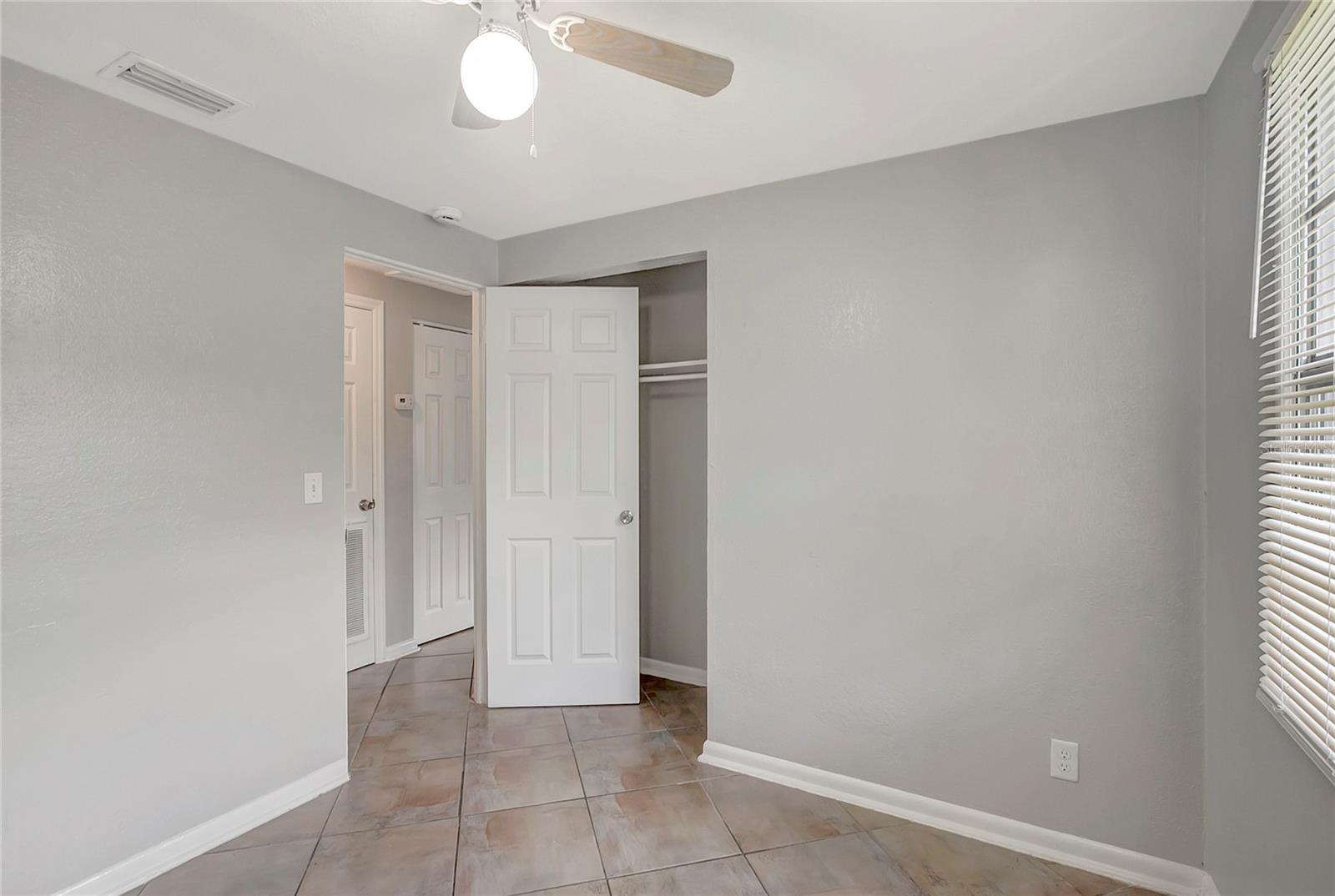 3908 E HANNA AVE — photo 27