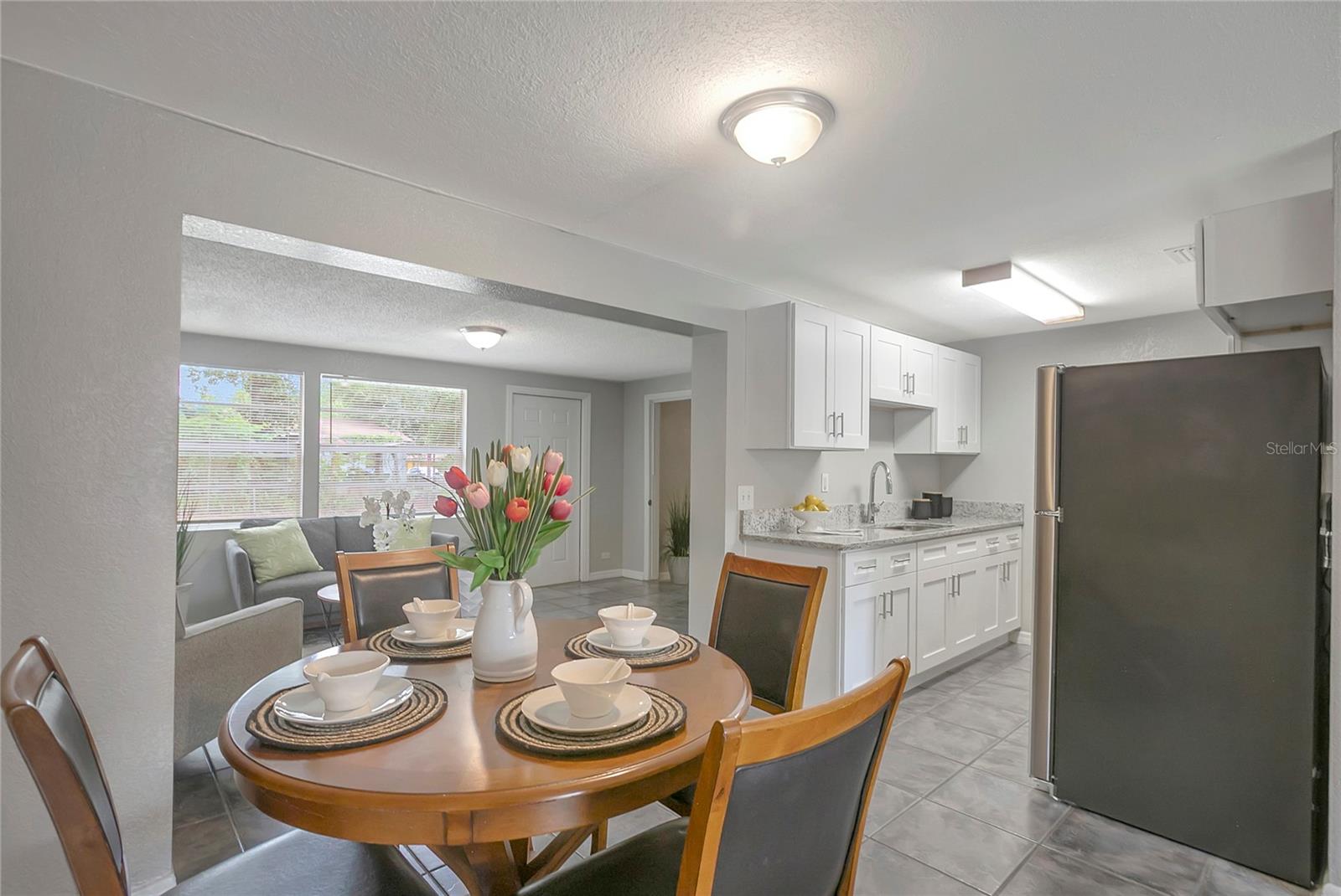 3908 E HANNA AVE — photo 7