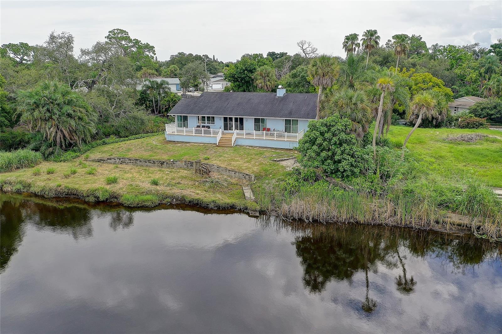 3214 N SECLUSION DR — photo 4
