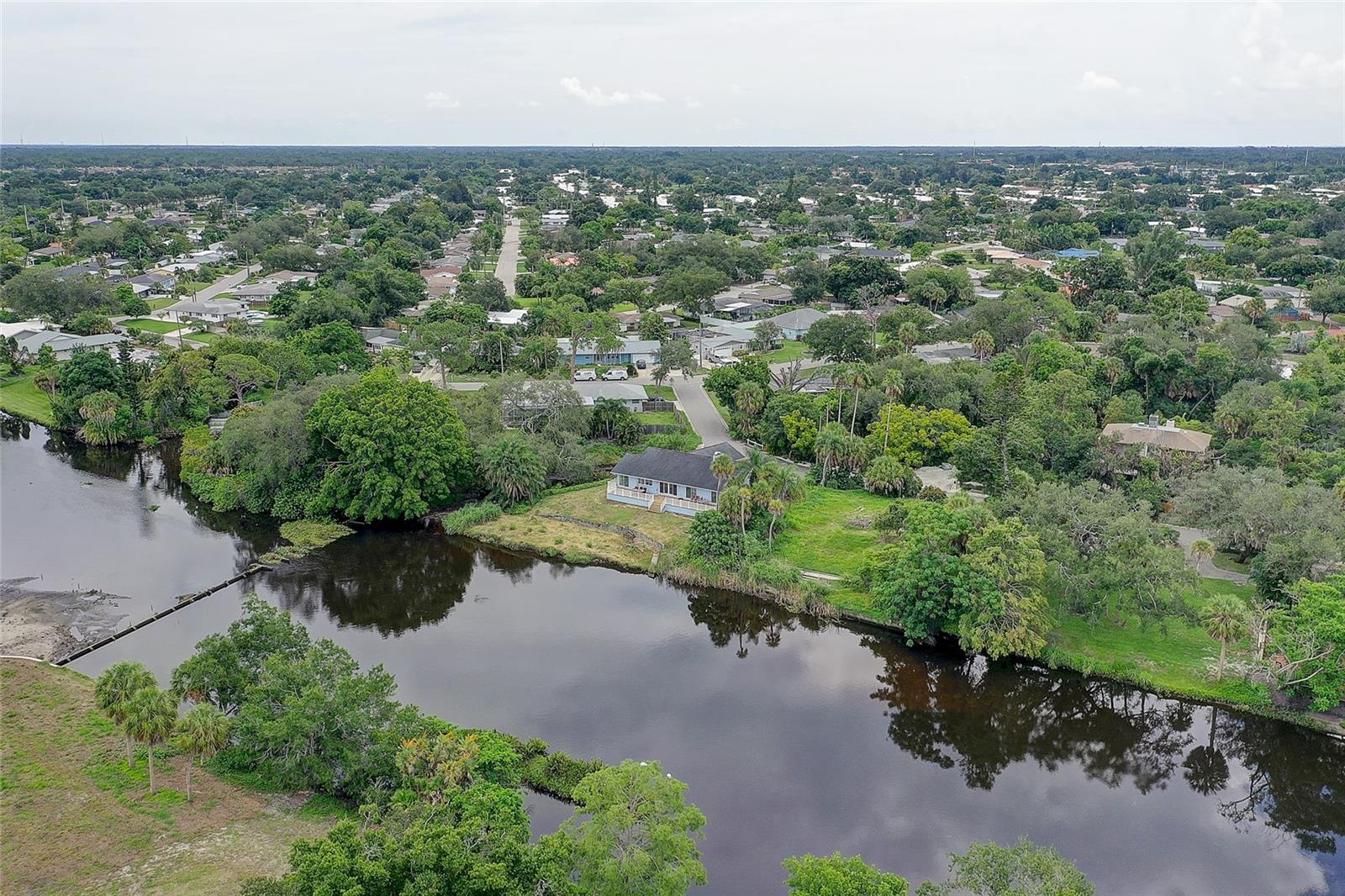 3214 N SECLUSION DR — photo 13