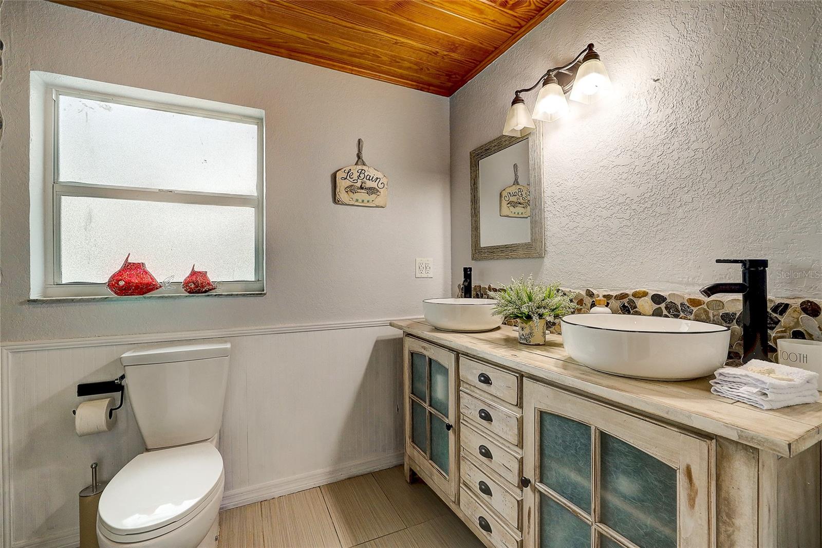 3214 N SECLUSION DR — photo 24