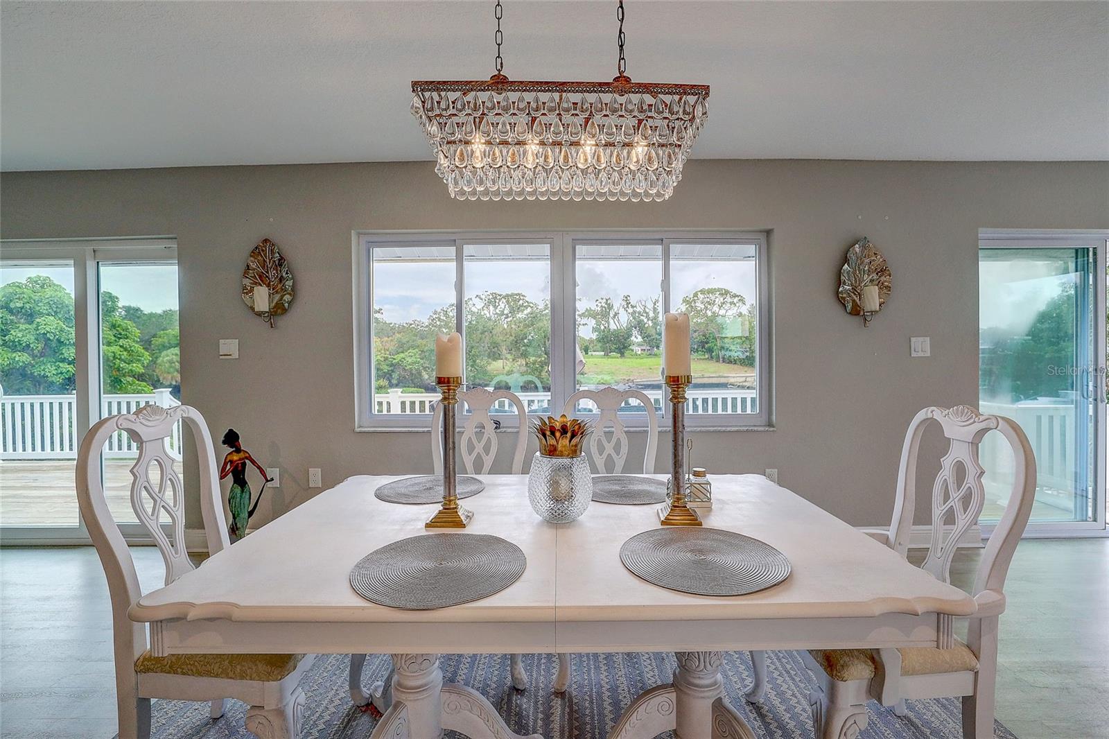 3214 N SECLUSION DR — photo 12