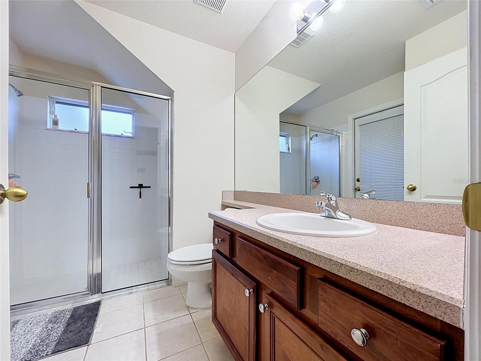 1124 SPLIT SILK ST — photo 27