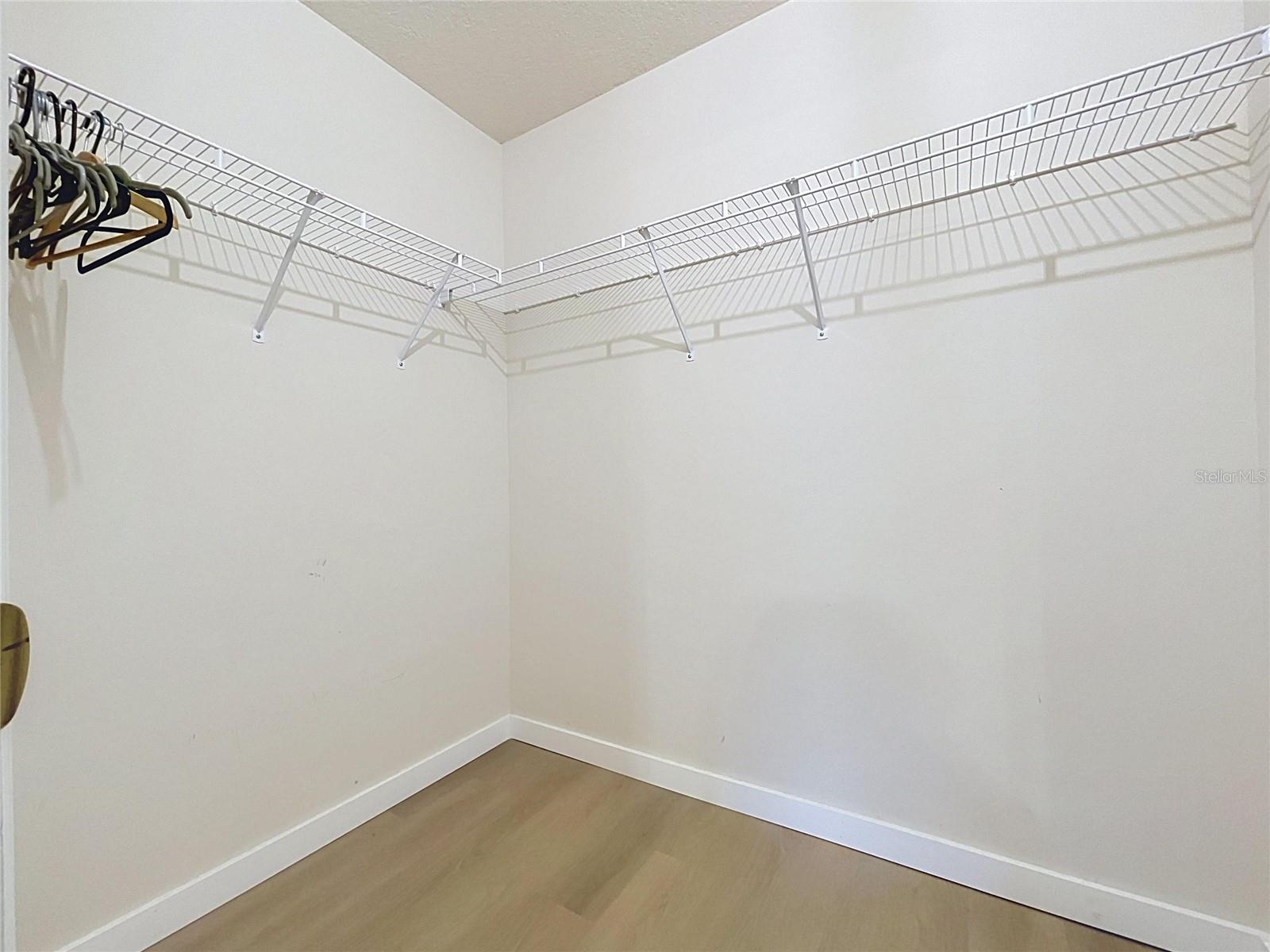 1124 SPLIT SILK ST — photo 43