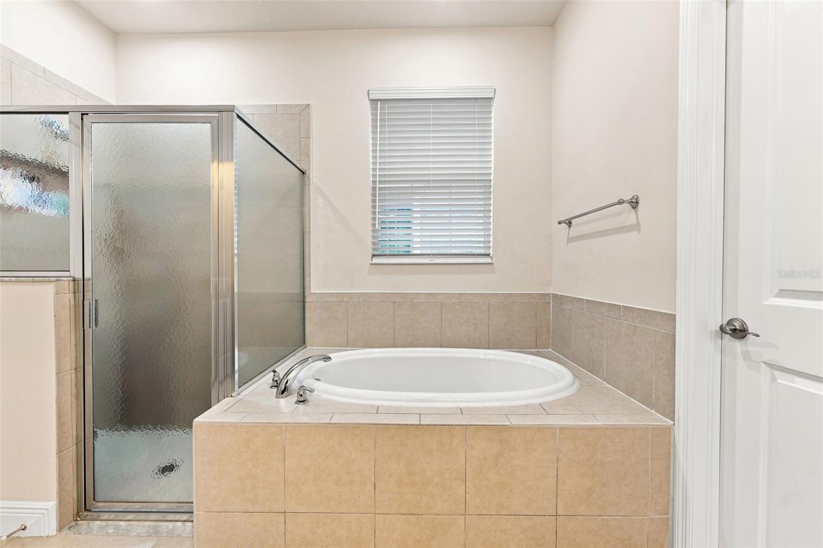 14722 ROCKY BROOK DR — photo 19