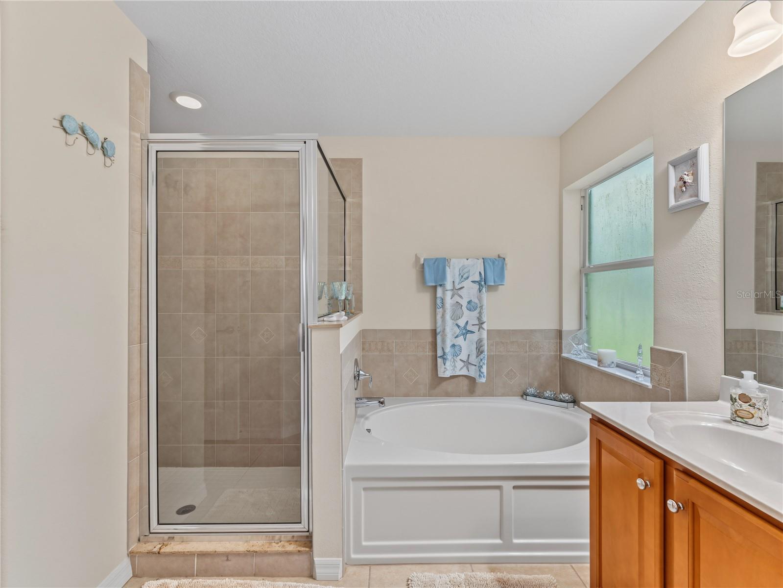 11916 HERITAGE POINT DR — photo 36