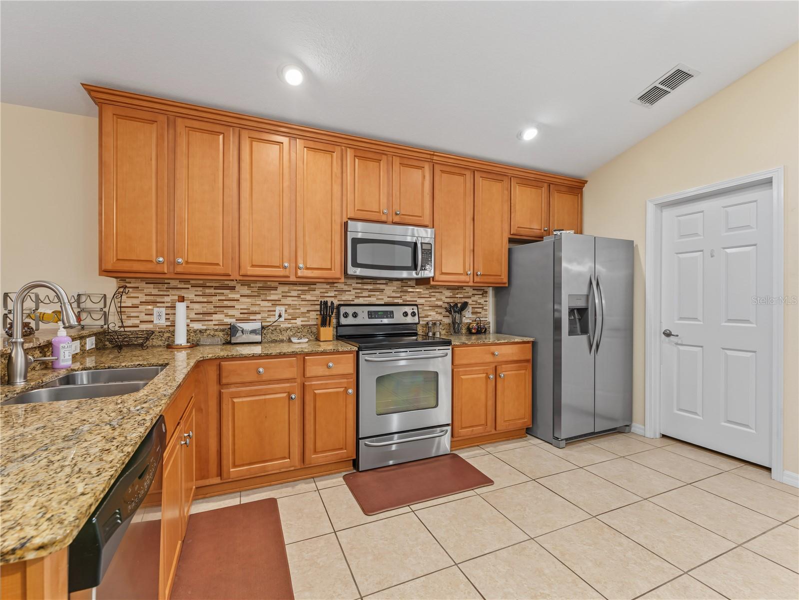 11916 HERITAGE POINT DR — photo 26