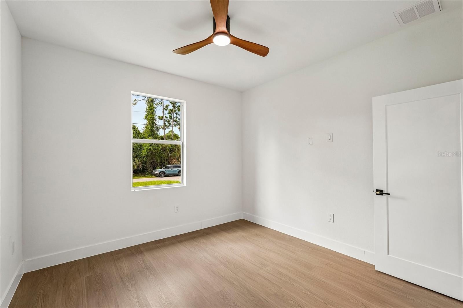 2234 JAMESON AVE — photo 27