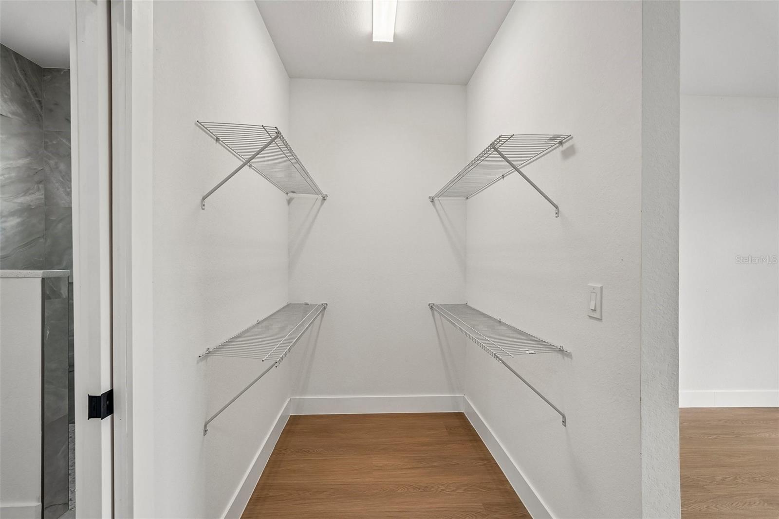2234 JAMESON AVE — photo 24