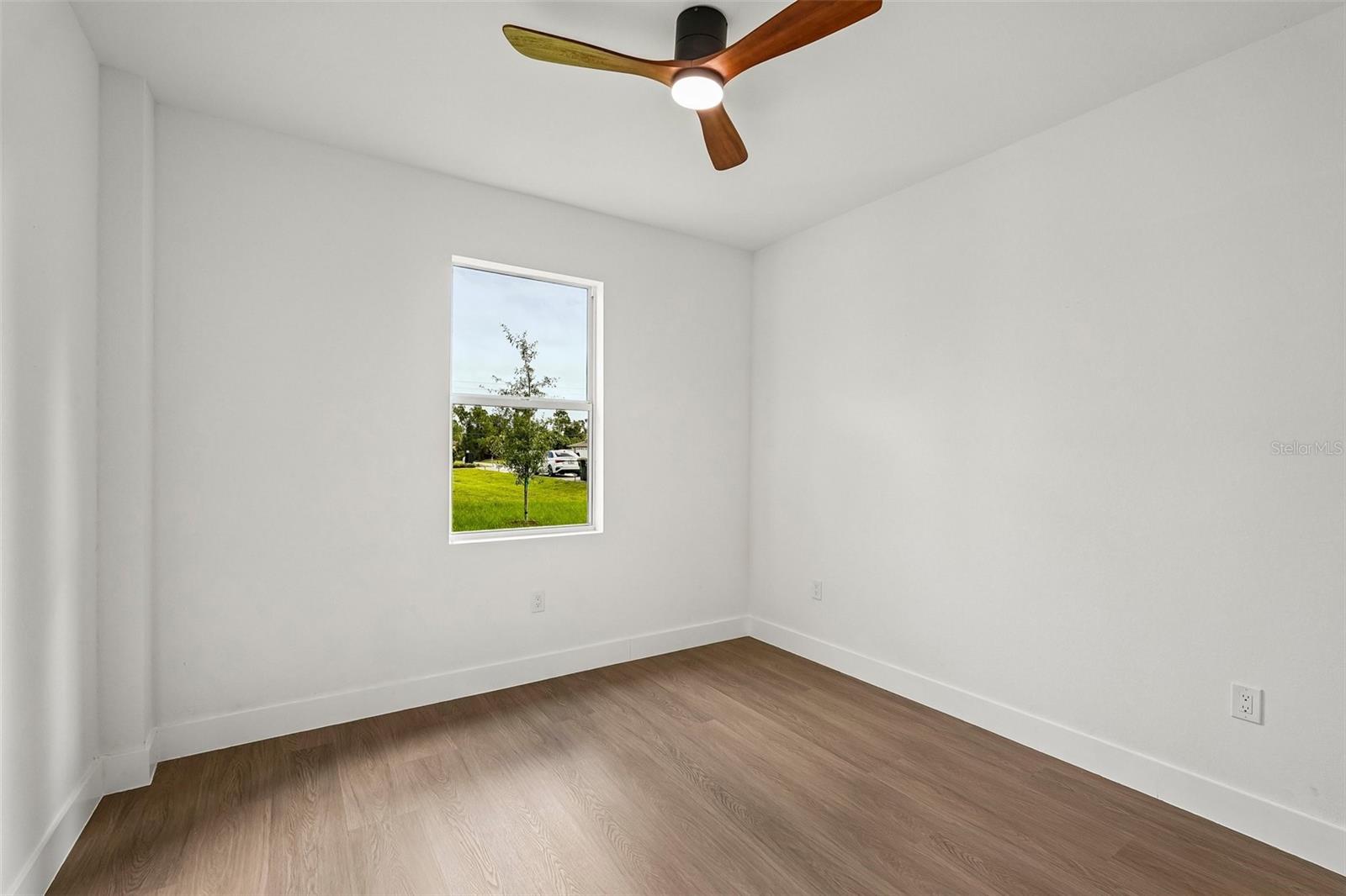 2234 JAMESON AVE — photo 28
