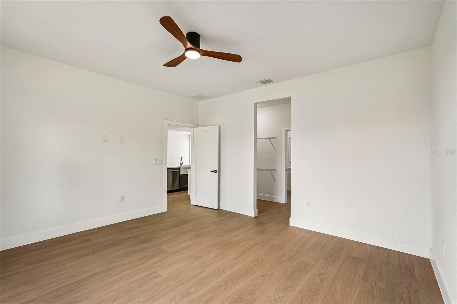 2234 JAMESON AVE — photo 18