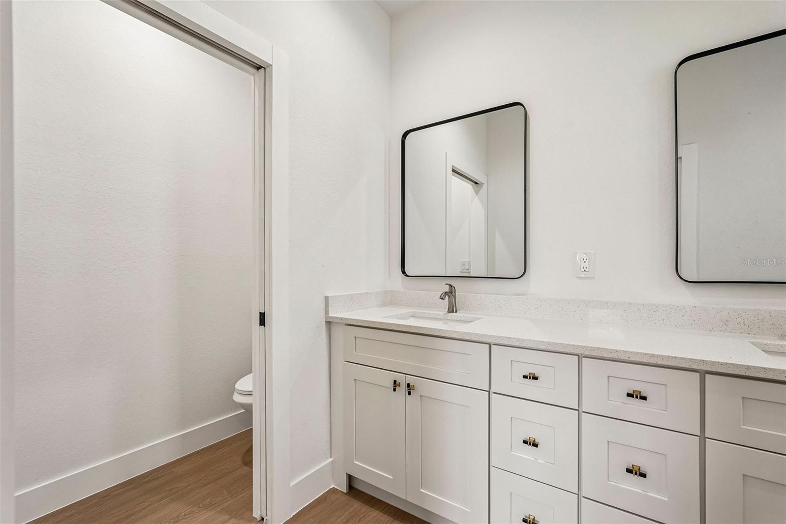 2234 JAMESON AVE — photo 21