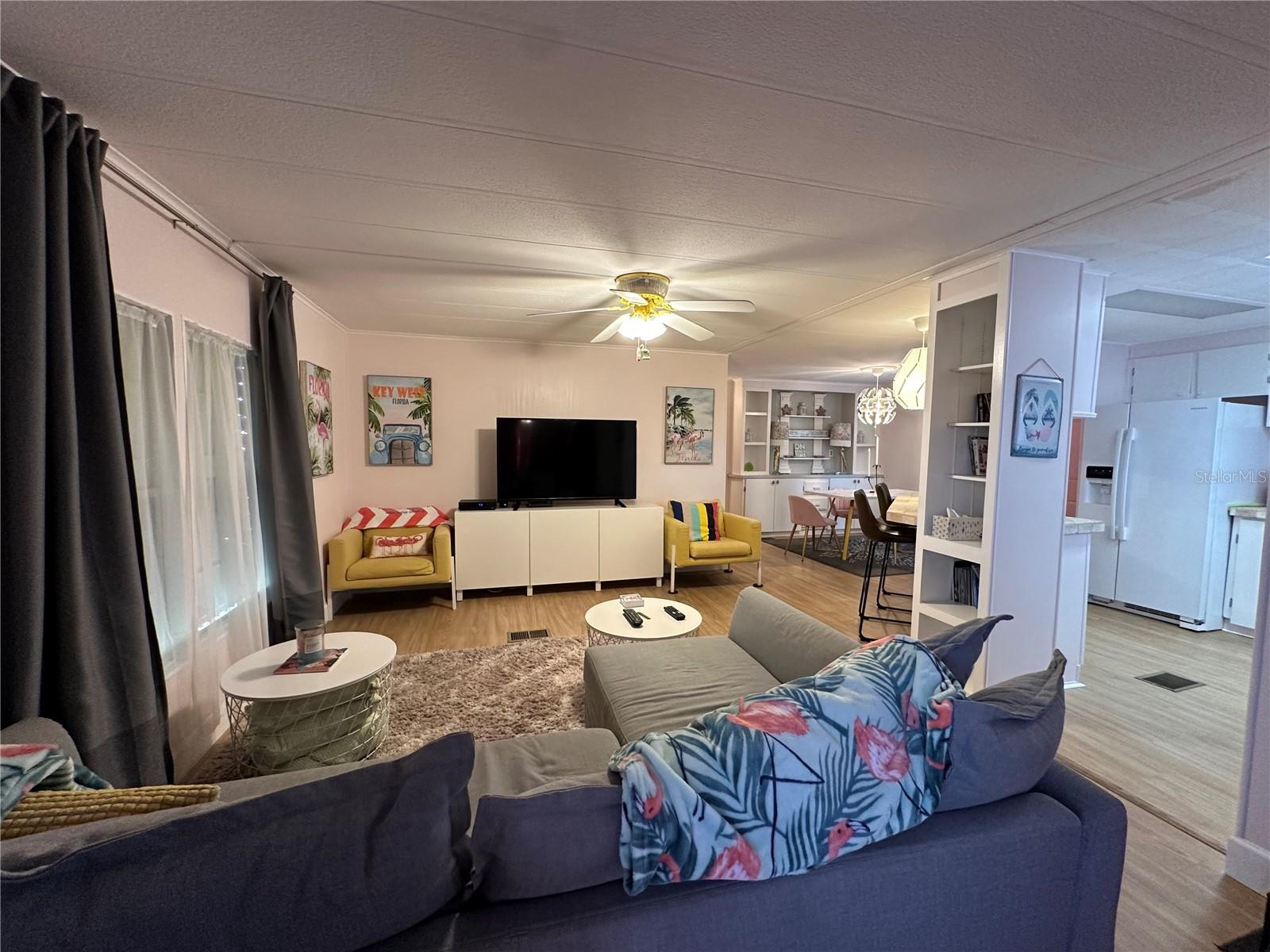 283 APRICOT ST — photo 13