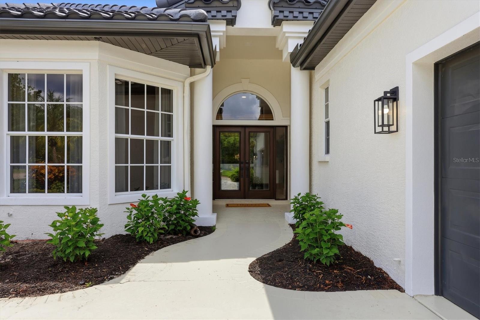 7825 WILTON CRESCENT CIR — photo 5