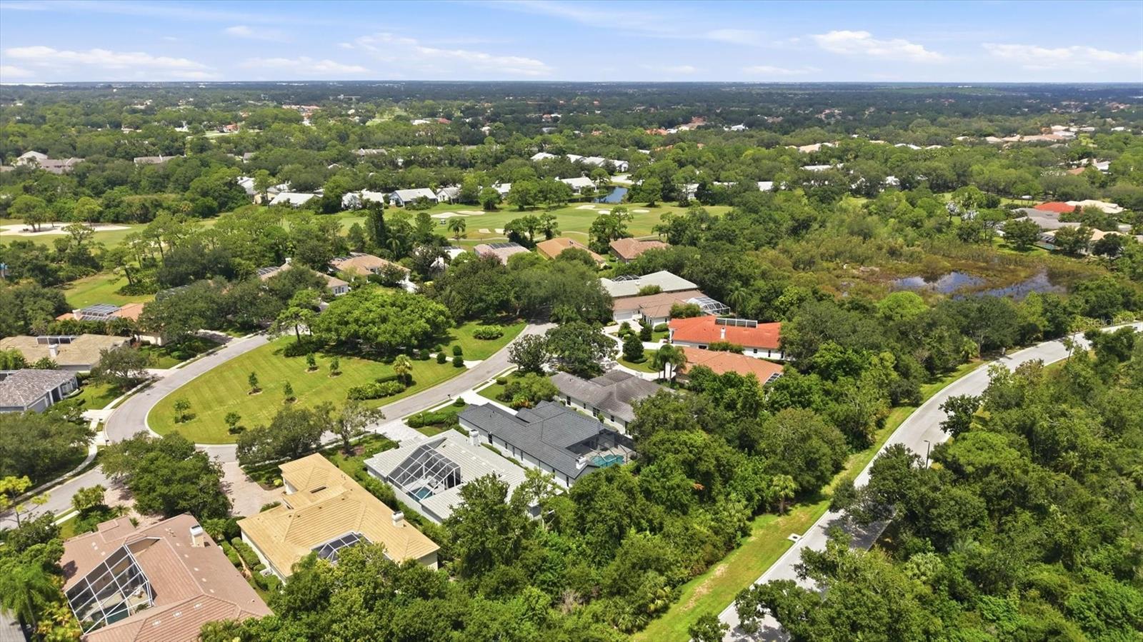 7825 WILTON CRESCENT CIR — photo 41