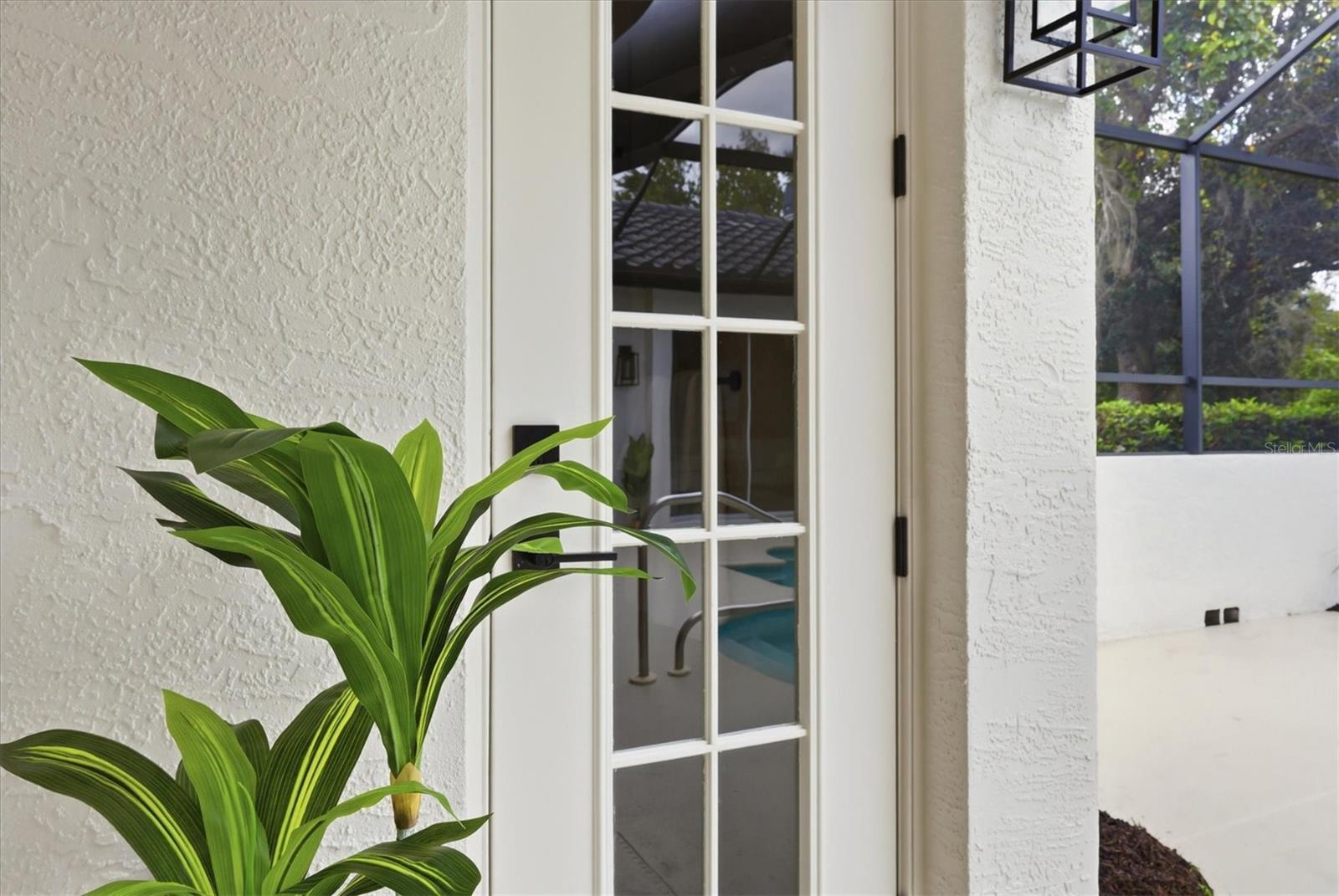 7825 WILTON CRESCENT CIR — photo 31