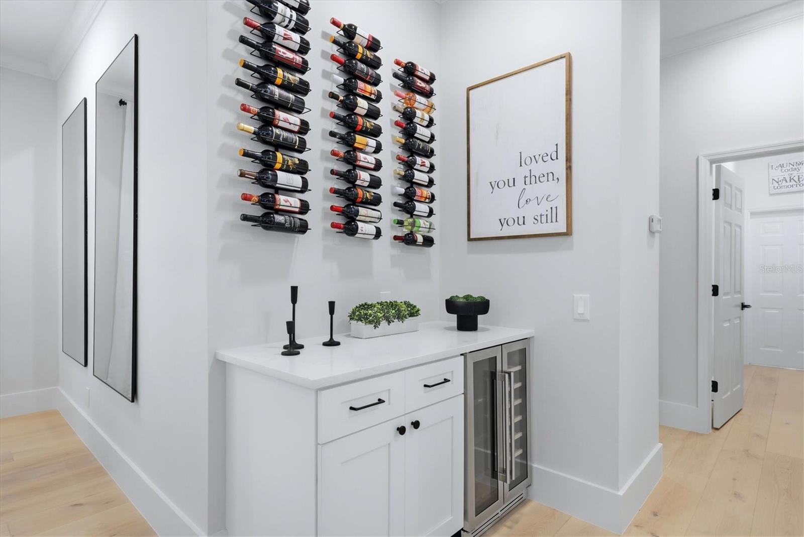 7825 WILTON CRESCENT CIR — photo 12