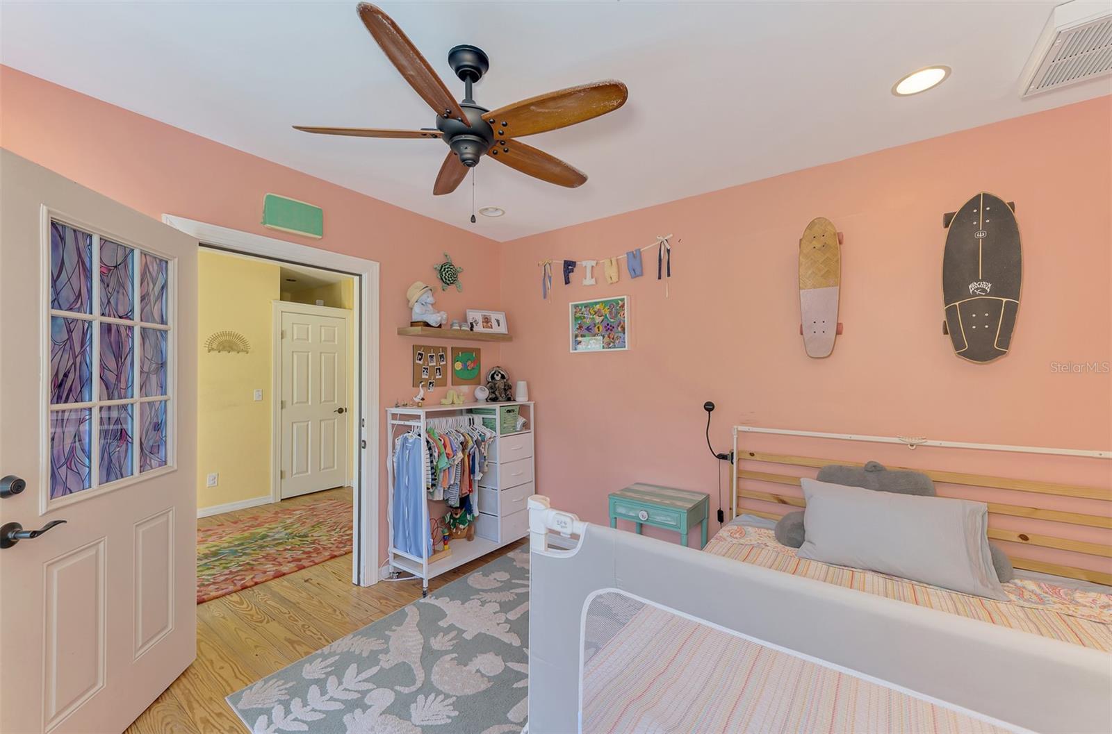 530 W GREEN ST — photo 32