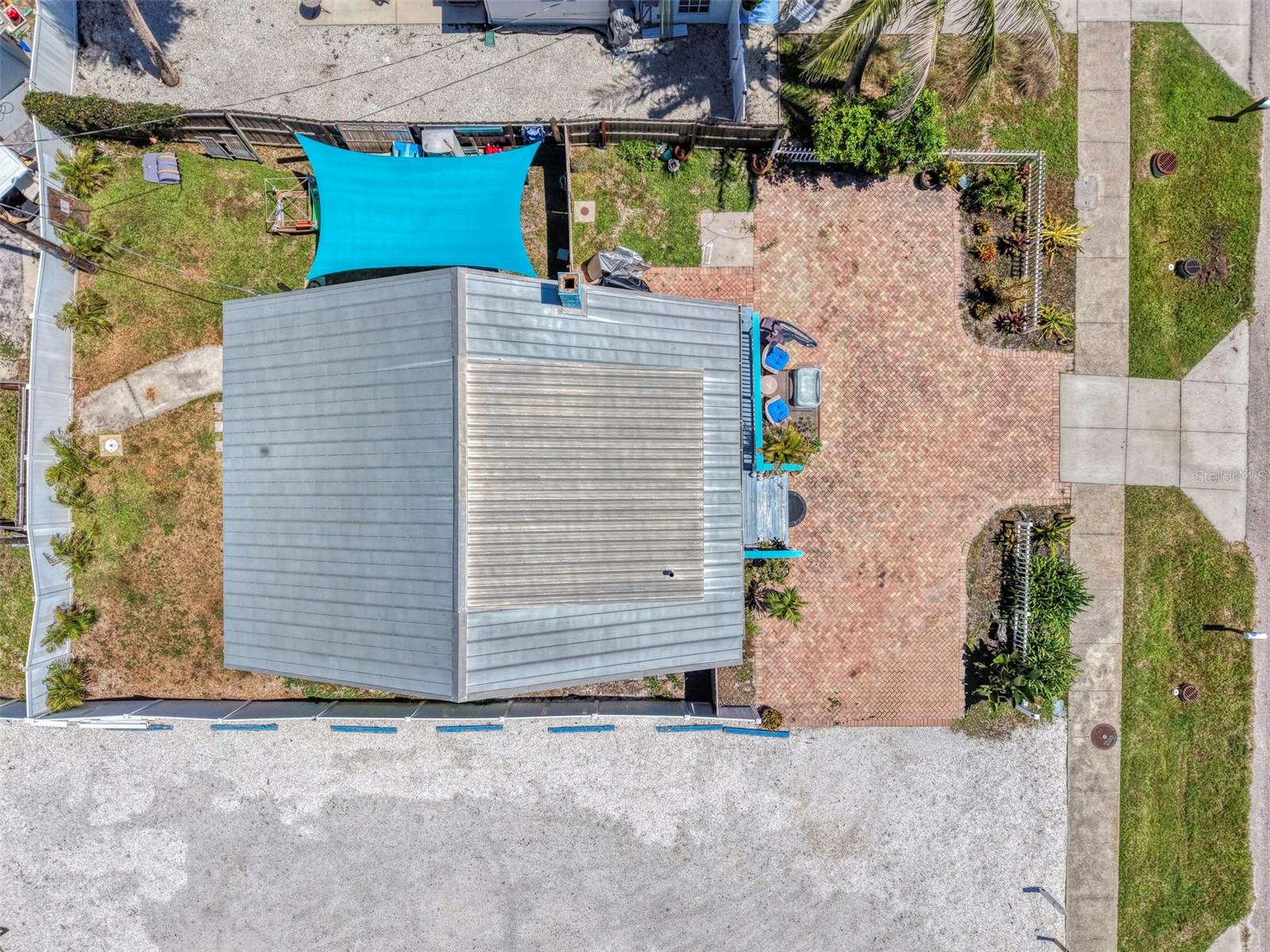 530 W GREEN ST — photo 47