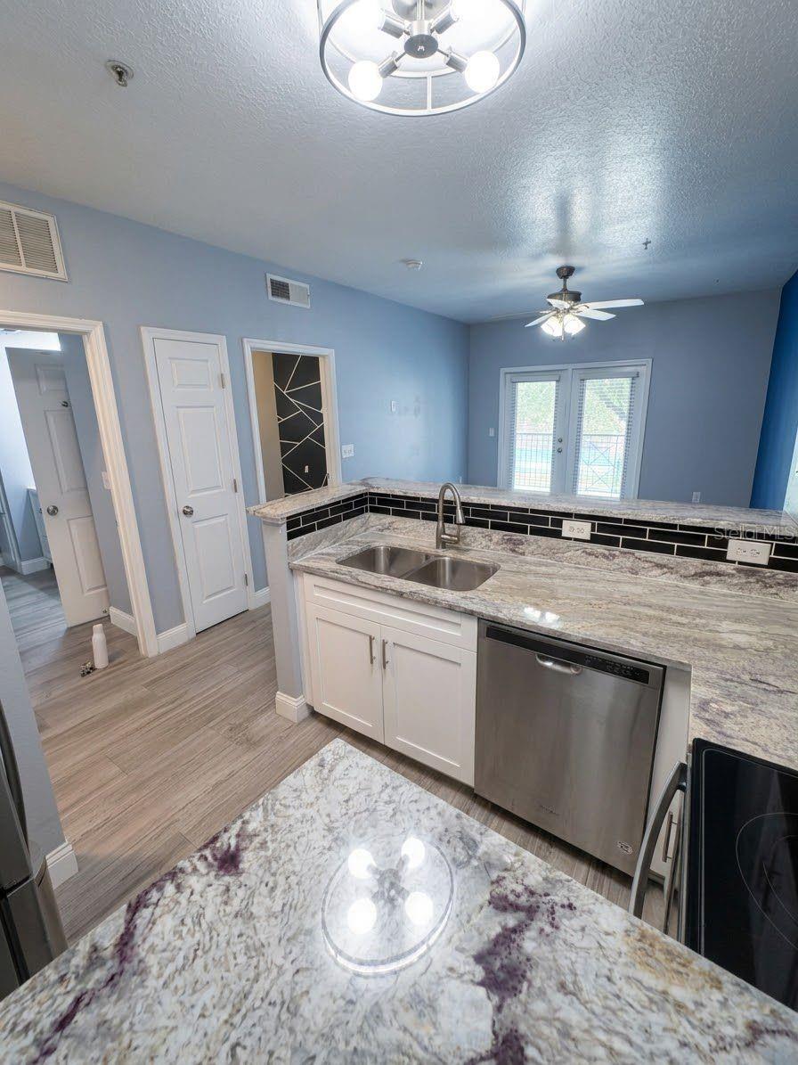 1810 E PALM AVE #5208 — photo 6
