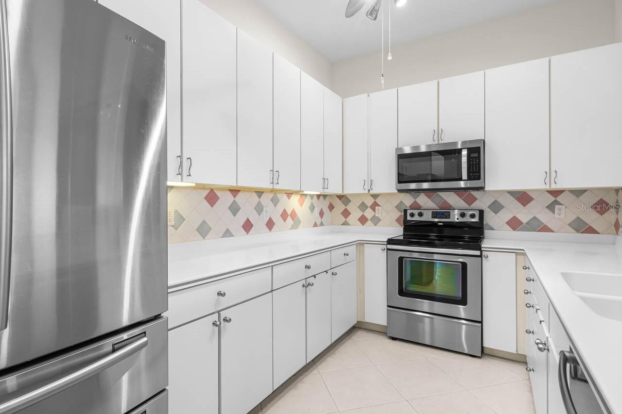 1015 CHELSEA GREENS CT #40 — photo 13