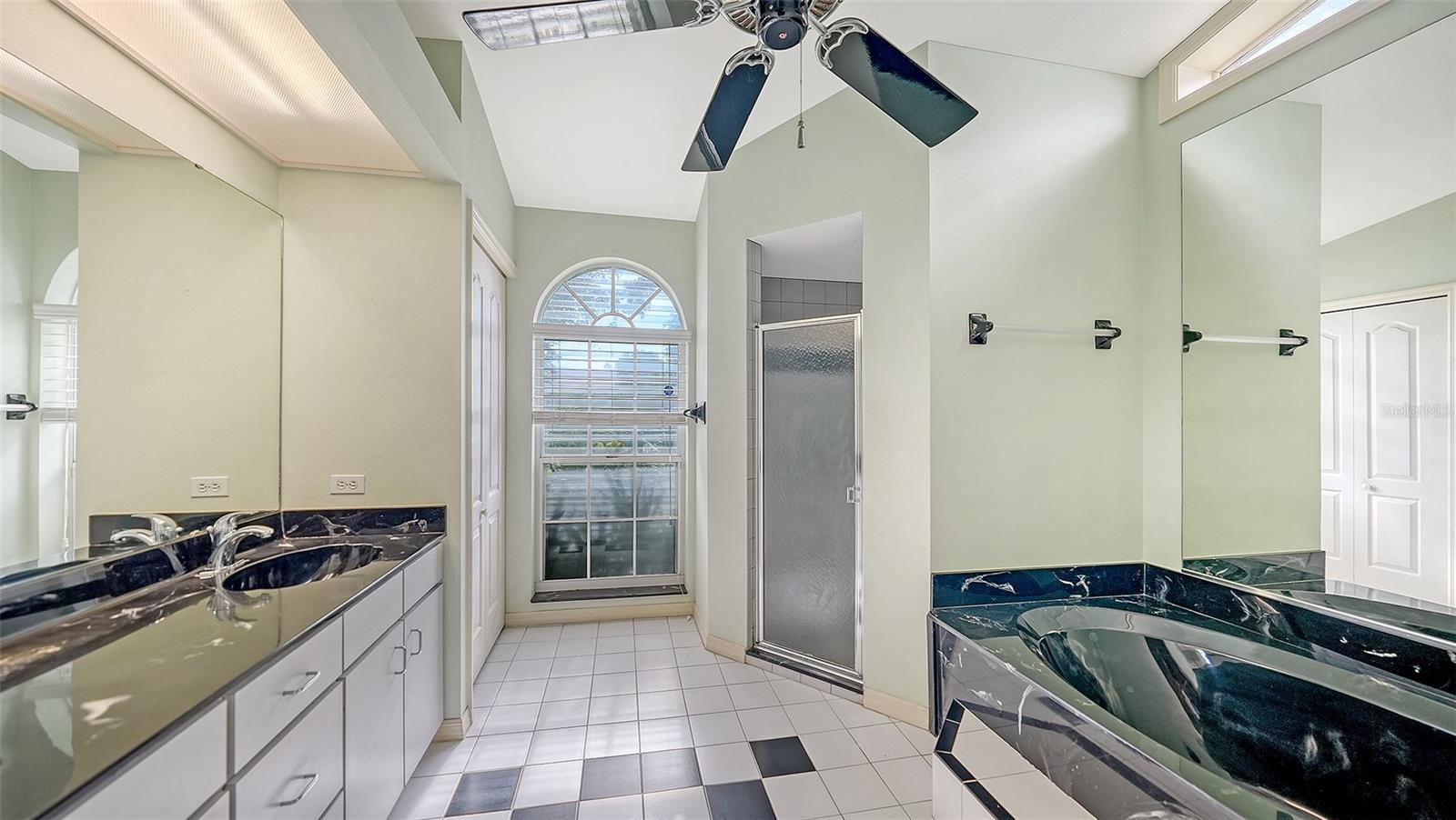 4494 DIAMOND CIR E — photo 21