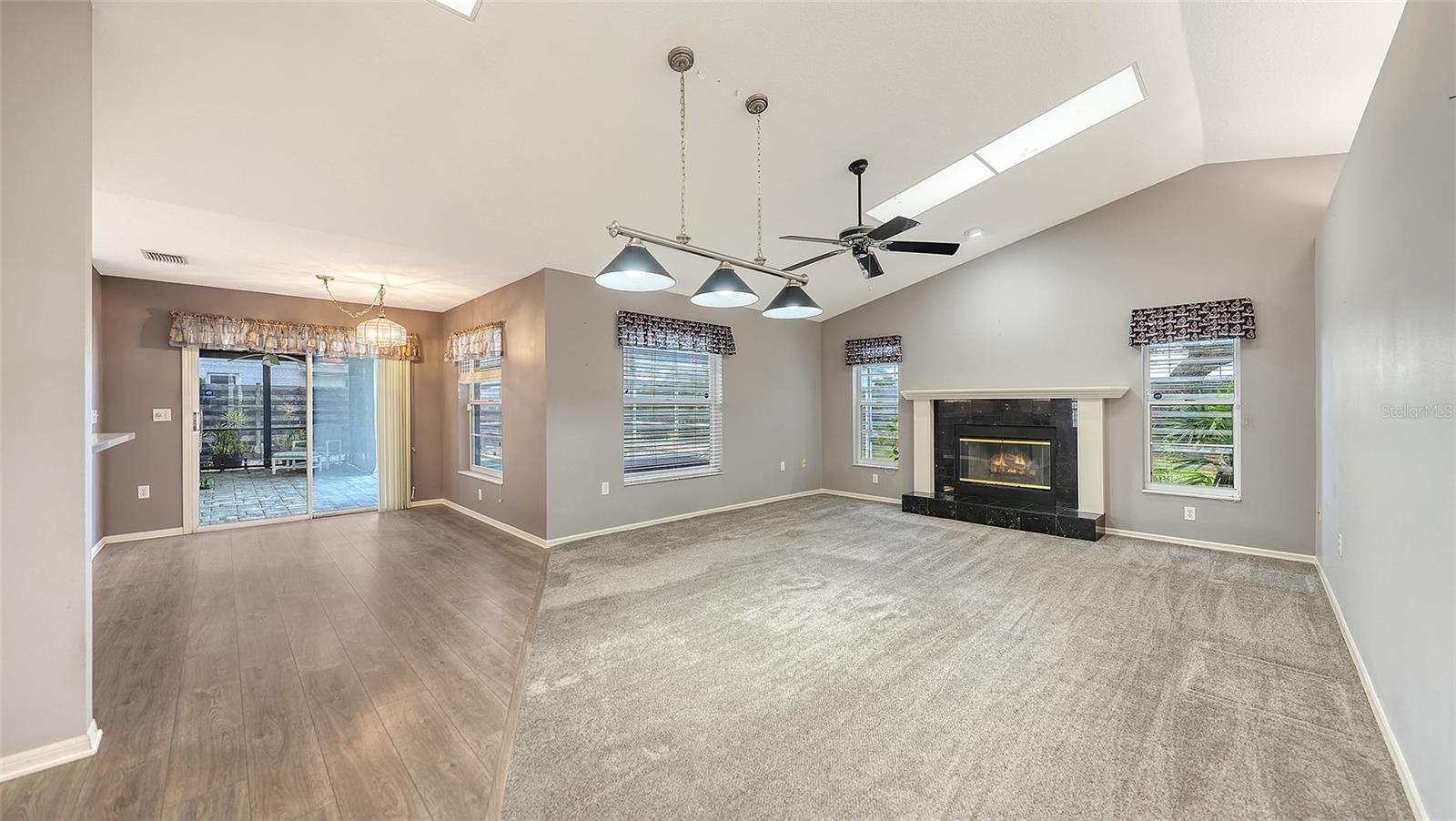 4494 DIAMOND CIR E — photo 16