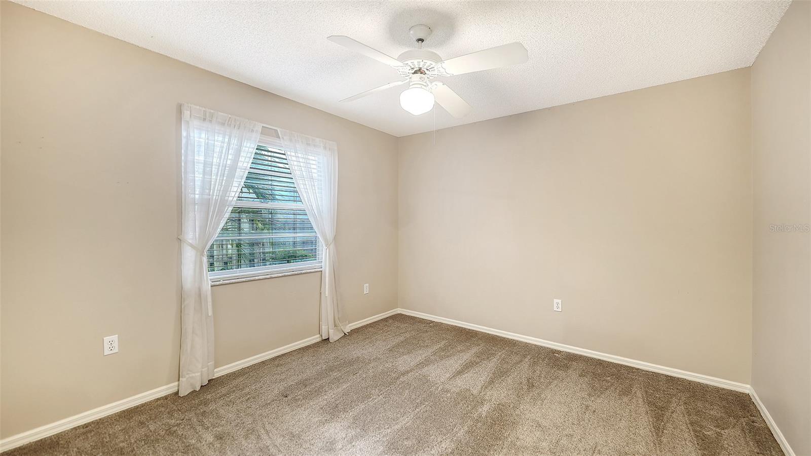 4494 DIAMOND CIR E — photo 26