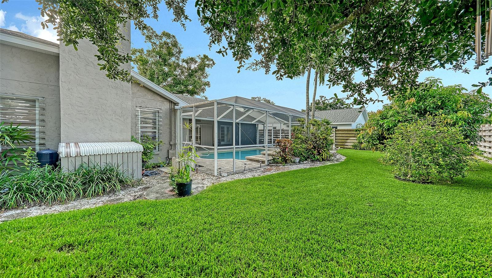 4494 DIAMOND CIR E — photo 30