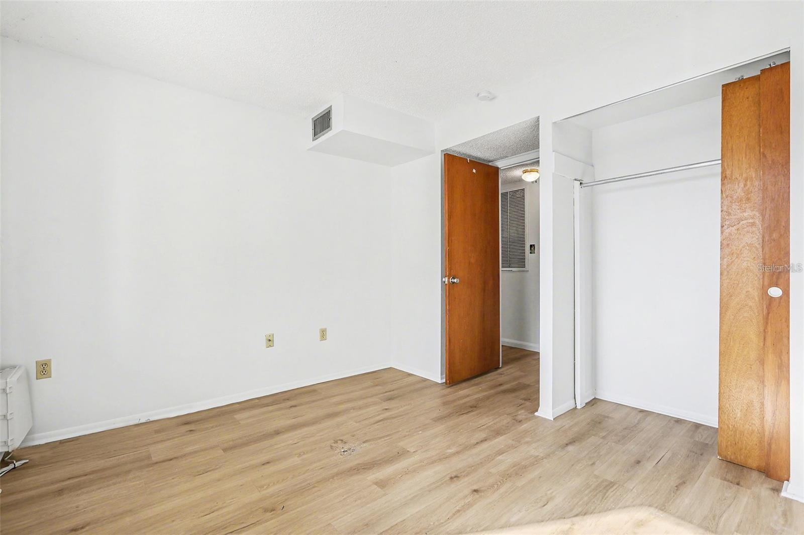 3723 LAKE BAYSHORE DR #H206 — photo 12